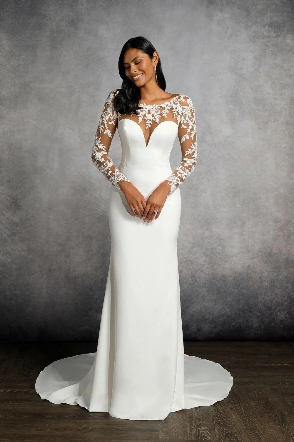 Stella's Bridal | Wedding Dresses in Winnipeg | Grad Dresses in Winnipeg |  Bridal Shops in Winnipeg | Grad Dress Shops in Winnipeg | Stella York  Wedding Dresses in Winnipeg | Plus