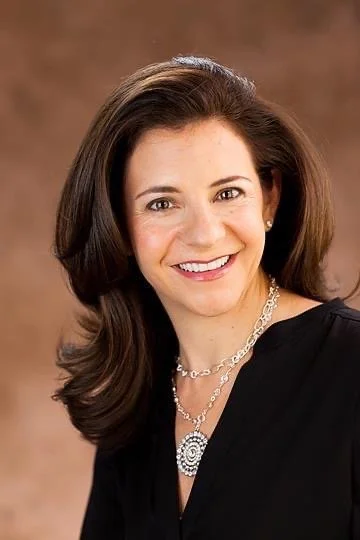 Gabrielle Tullman Headshot.JPG