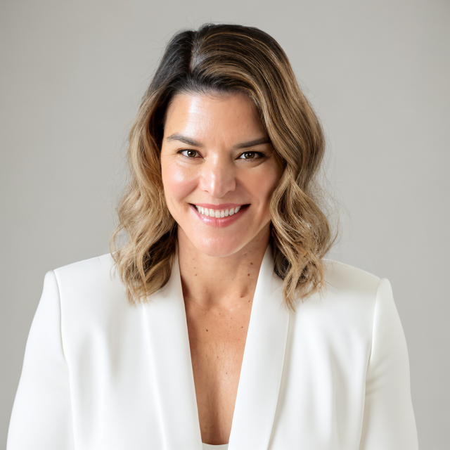 Kayla Steltenkamp Headshot.png