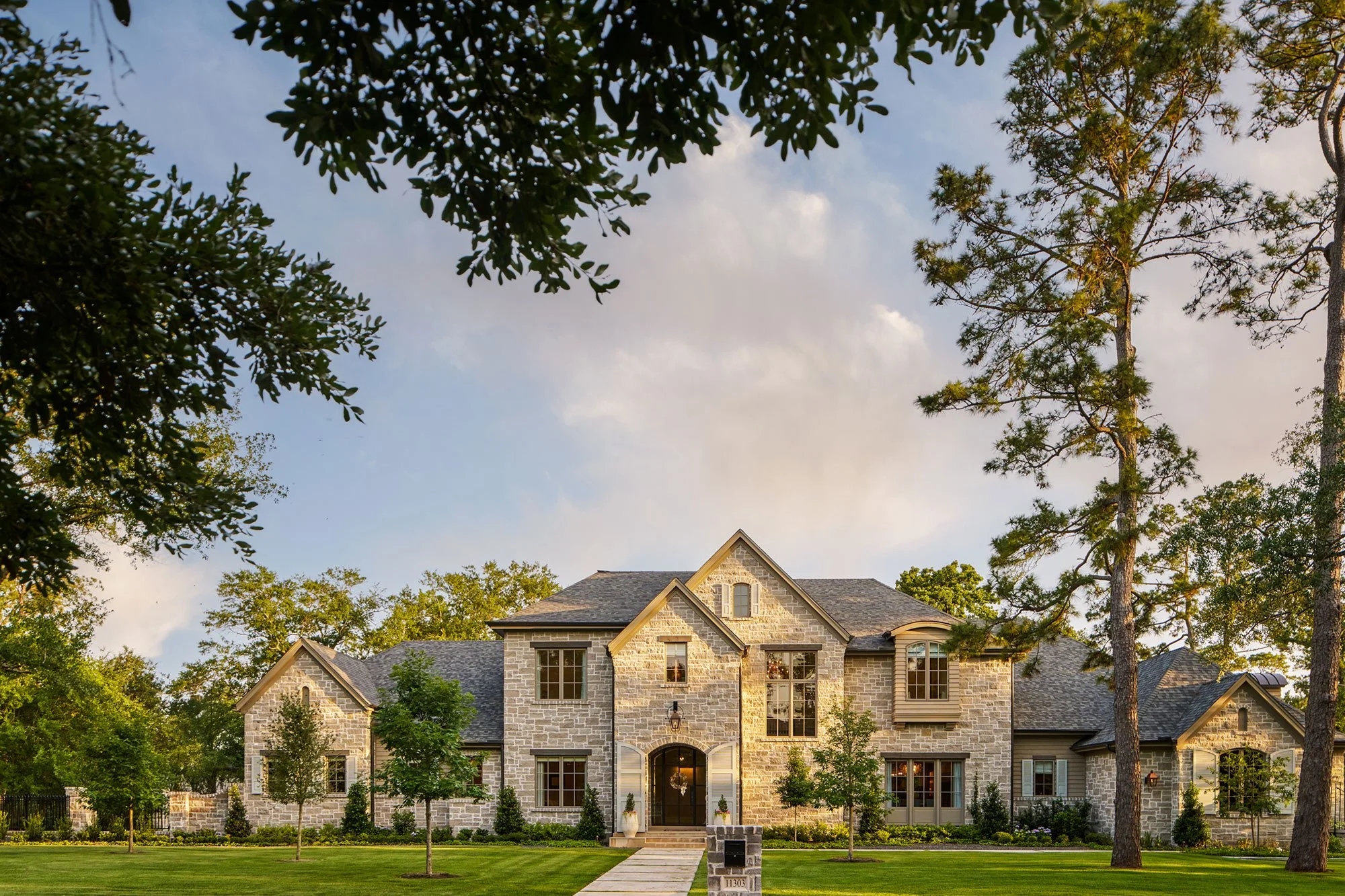 11303SomerlandWay.Exteriors.0008.jpg