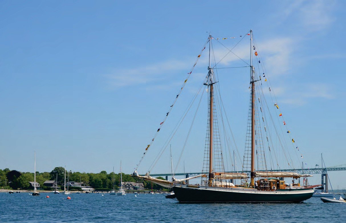 newport 31 sailboat