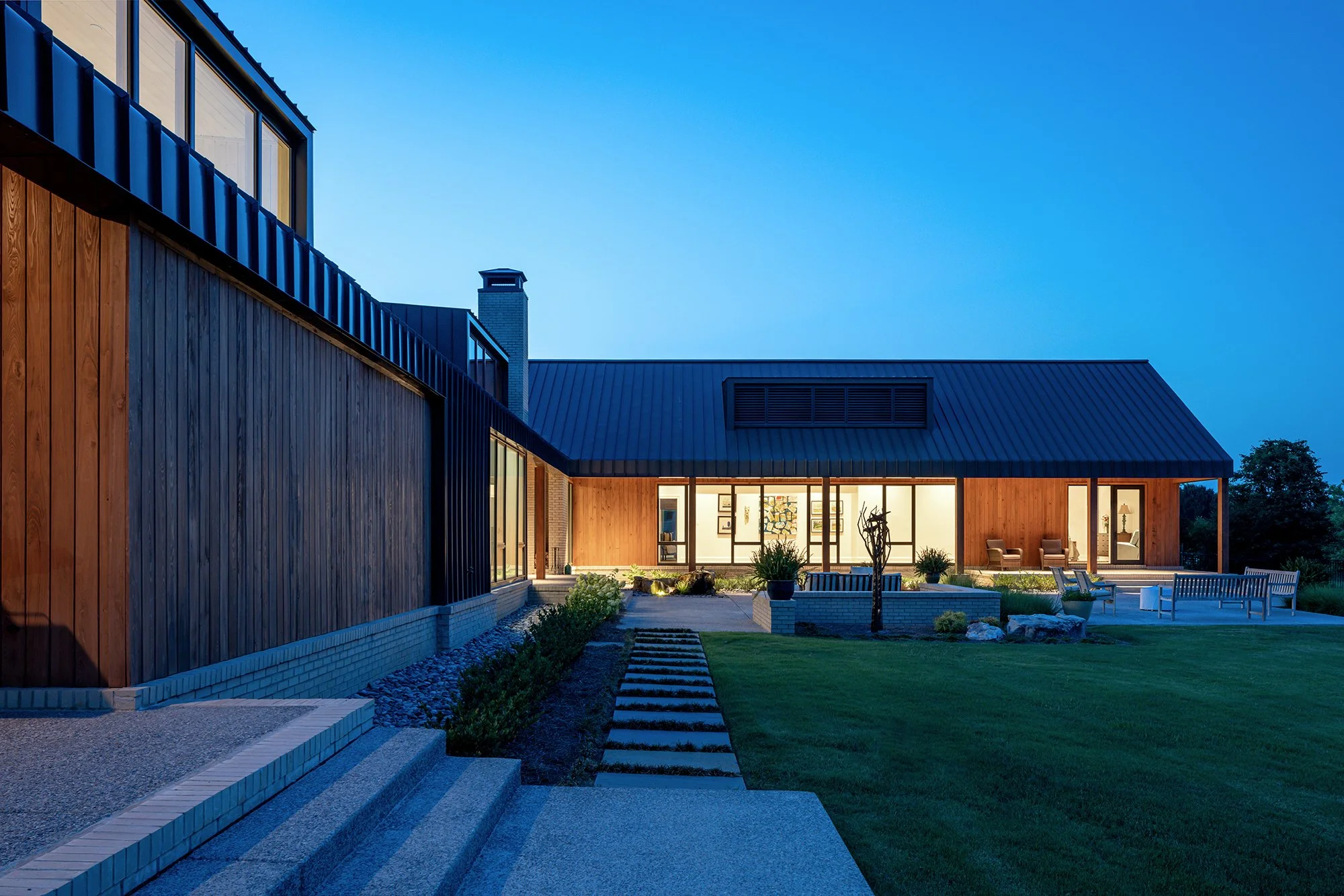 Russell Residence (22).jpg