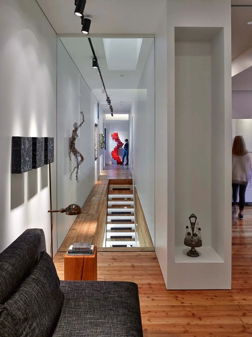 0673 gallery with crews and bath with kathy.jpg