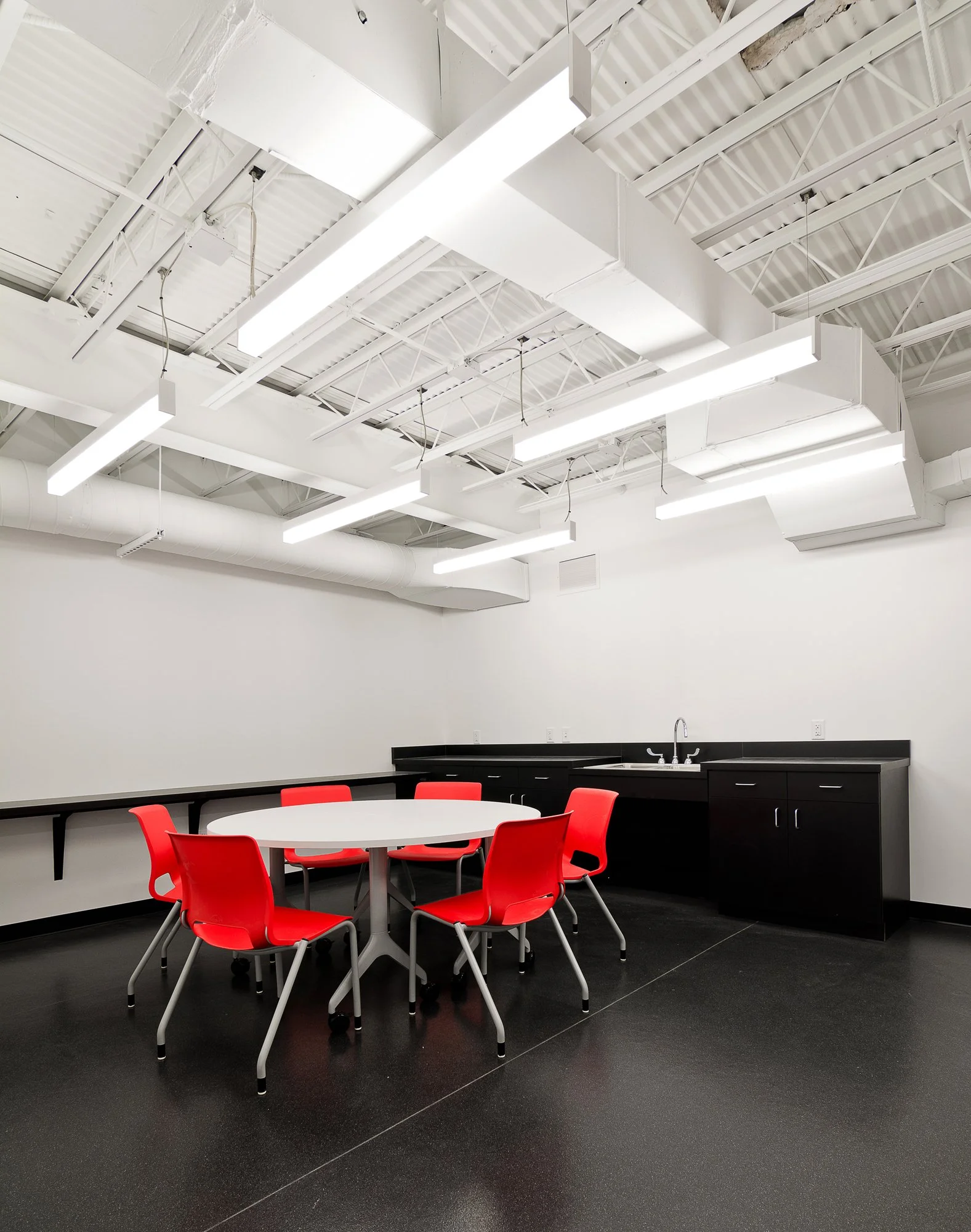 Red cross Int (9).jpg