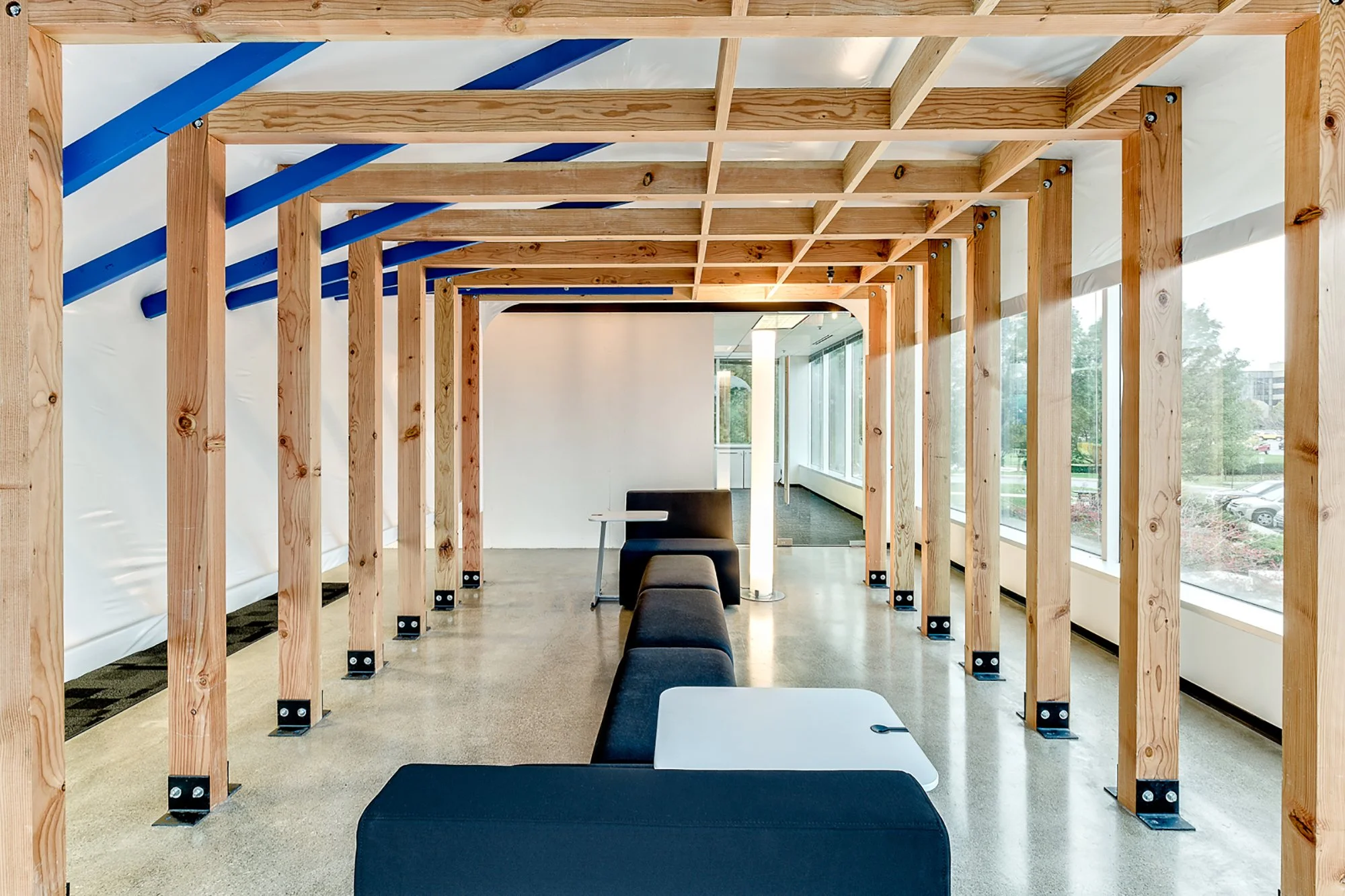 5515 Parkcenter #300 w-4.jpg