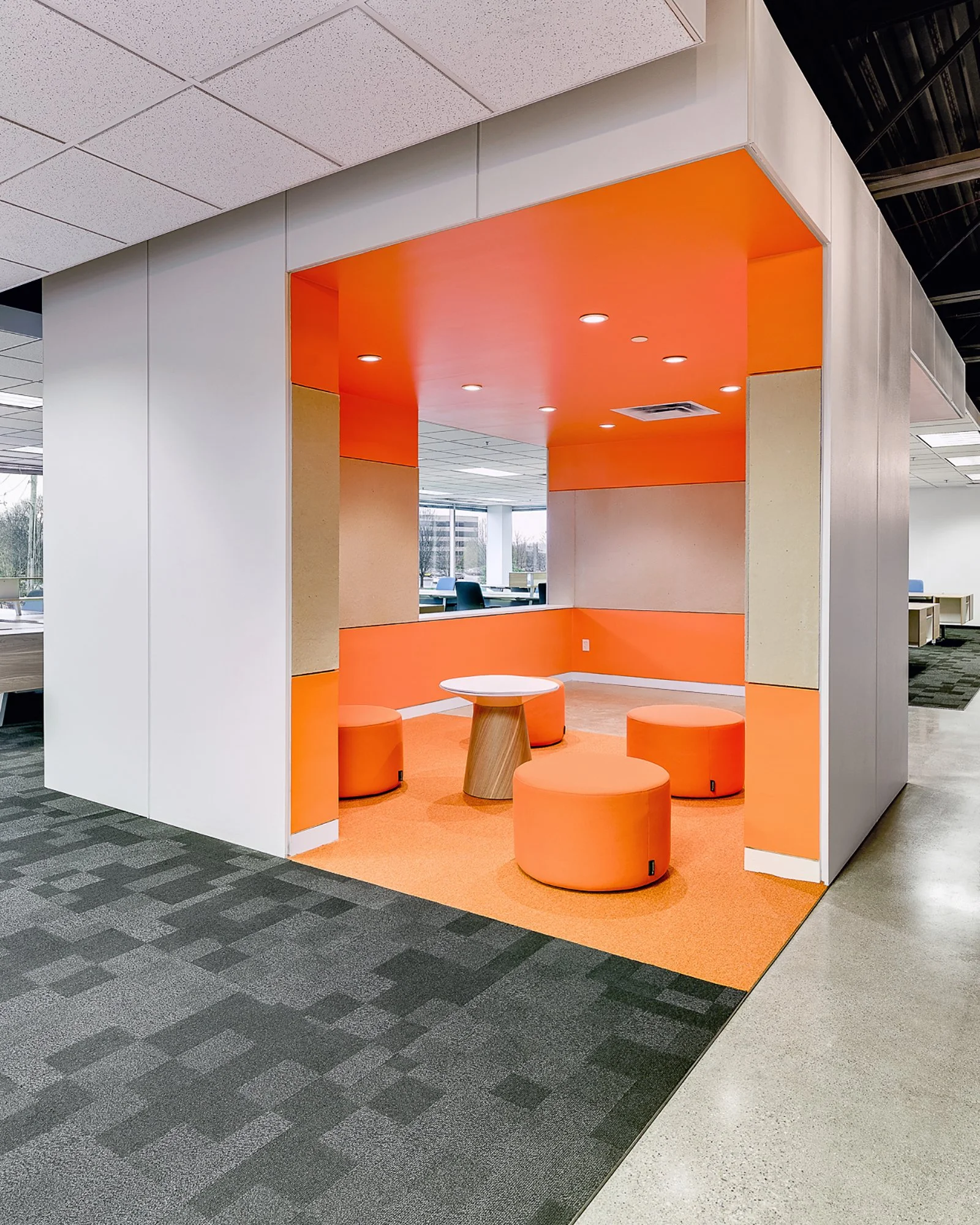 5515 Parkcenter #300 w-15.copy.jpg