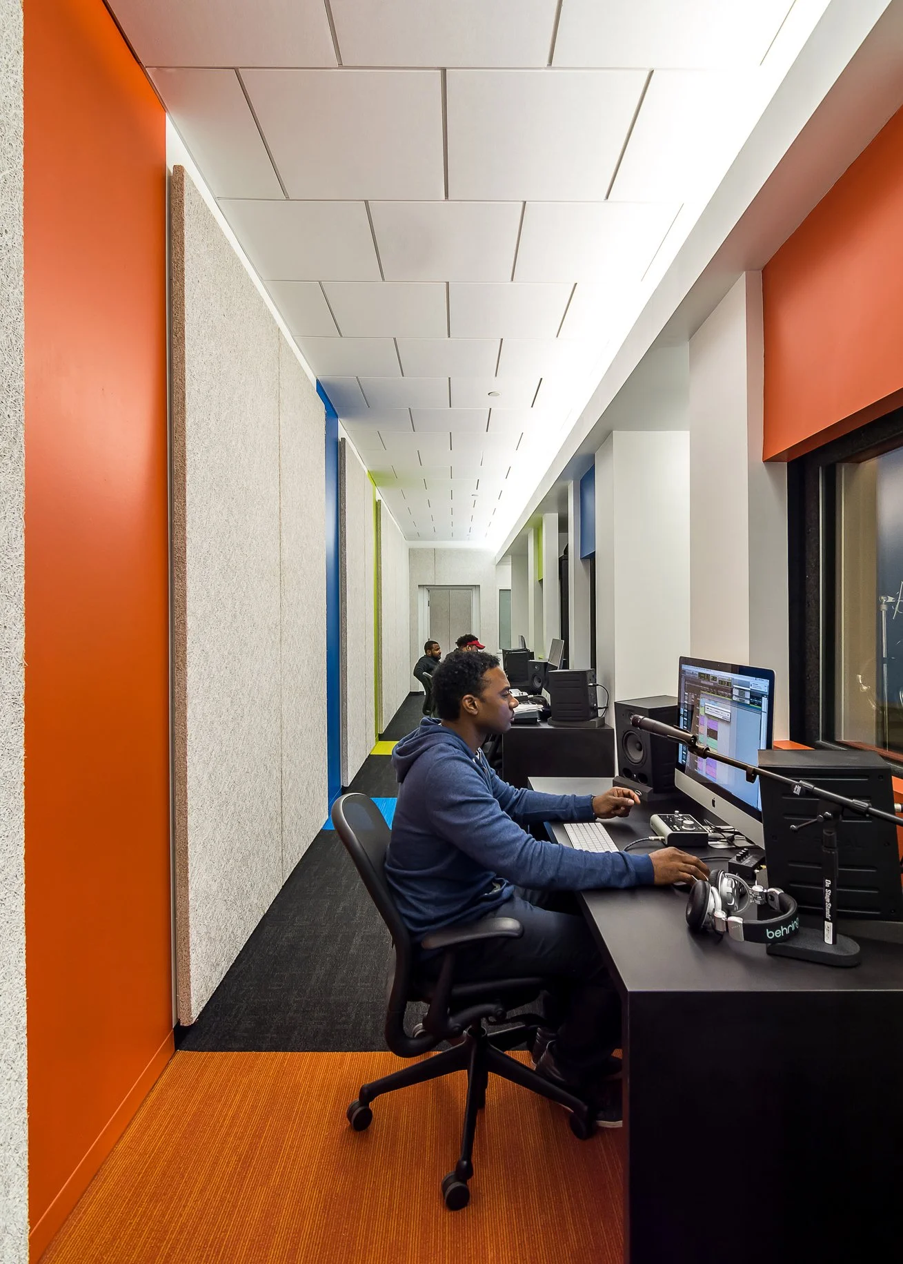 Consortium MMT 4b.jpg