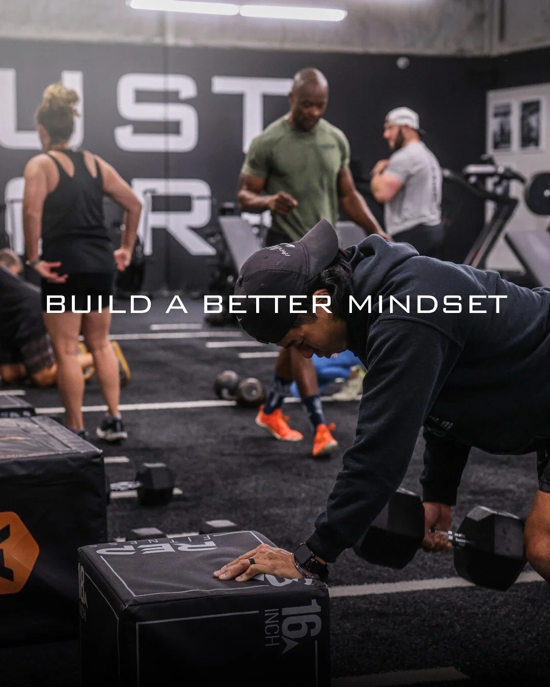 Focus keeps every rep intentional. Consistency turns effort into progress. Discipline pushes you past limits. And community-the people beside you-makes every session stronger than the last!🏋🏻
At Omnia Paratus, growth isn’t just physical. It&
