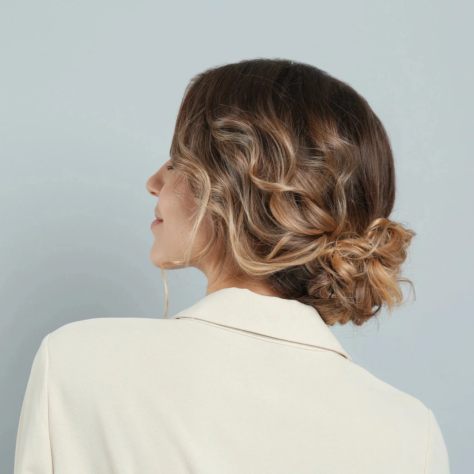 6x de mooiste opgestoken kapsels voor kort haar