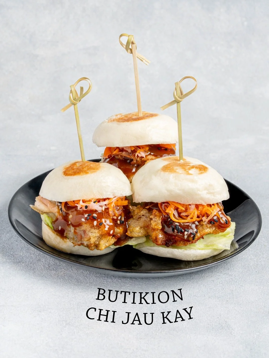 En casa tenemos un favorito que siempre se pide: Las Butikion. Min pao suavecito, de esos que se desarman, y rellenos que sorprenden.

&iquest;El plan? Probarlas todas: Chi Jau Kay, Char Siu y Pato Asado 🔥

#KIONperuvianchinese