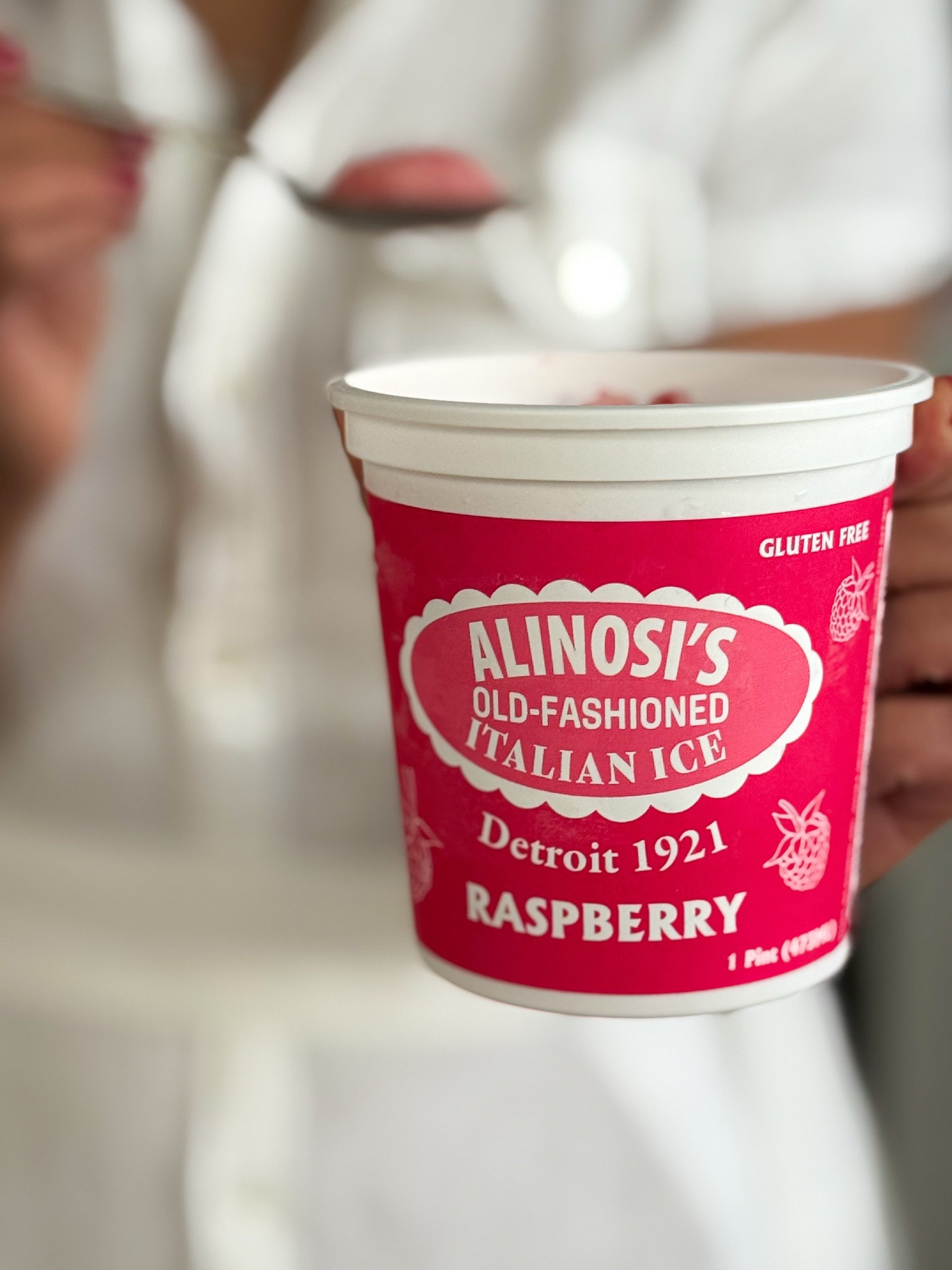 Fresh, fruity, and made for summer. ☀️🍓

Alinosi Raspberry Italian Ice &mdash; made with real fruit and packed with refreshing raspberry flavor. ❤️

Italian tradition, Detroit roots since 1921!

And Raspberry is just one favorite &mdash; look for Le