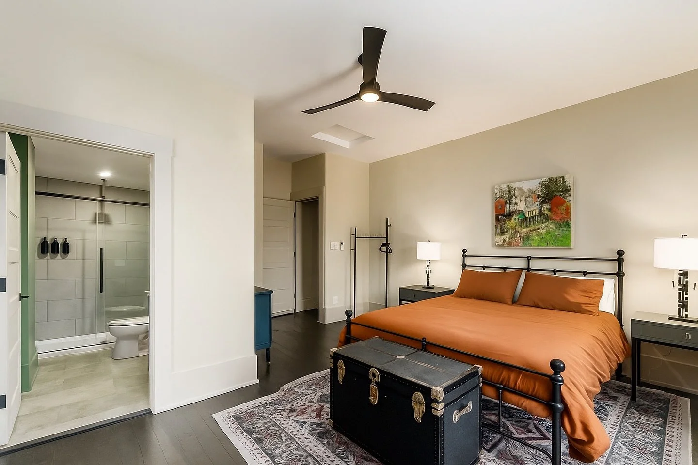 The Miller Room is named for Jacob Miller, founder of one of Ohio&rsquo;s oldest taverns just steps away on historic Pigfoot Square. This room features a queen bed, a private bath with heated floors, and access to shared amenities, offering timeless 