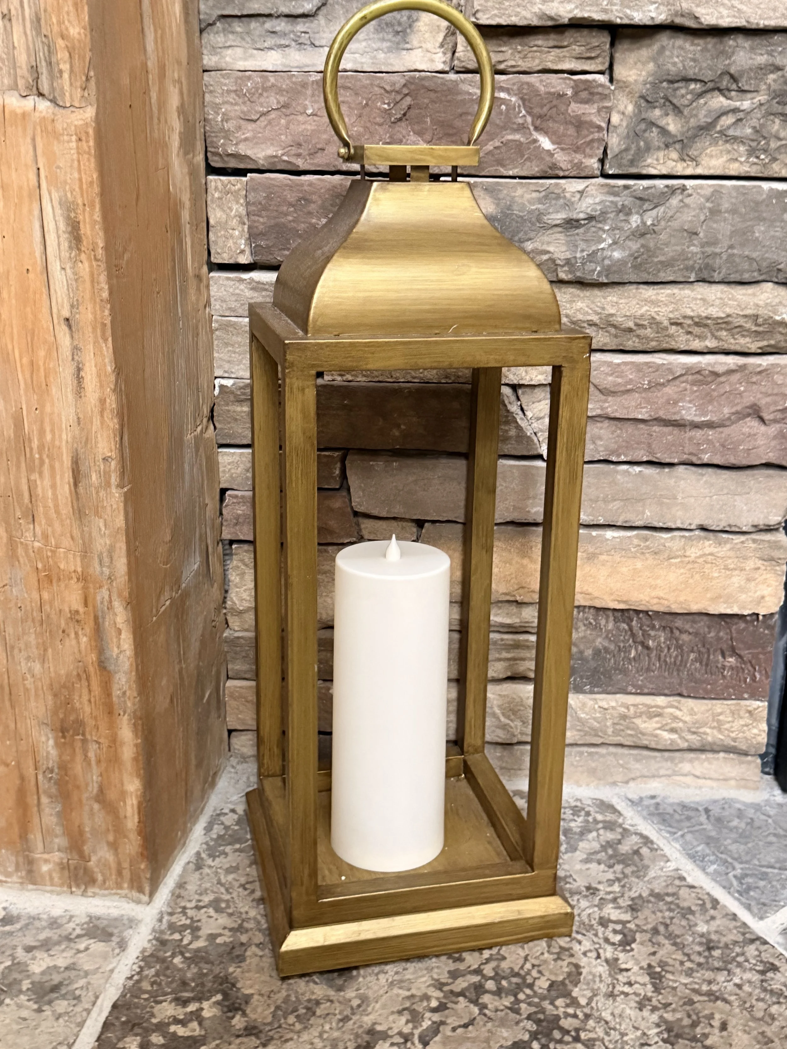 Large Gold Lanterns (2)