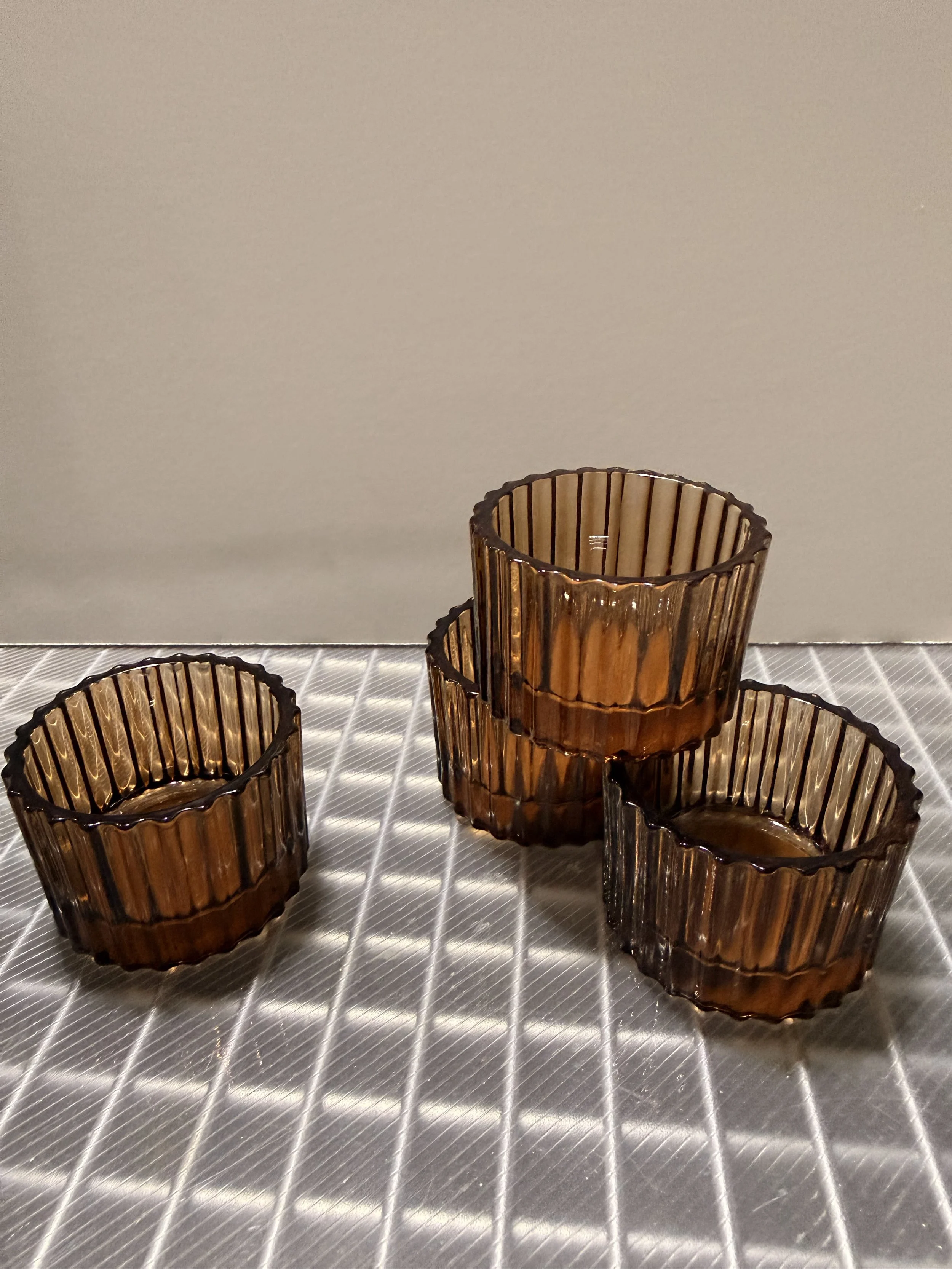 Amber Tealight holders (20)