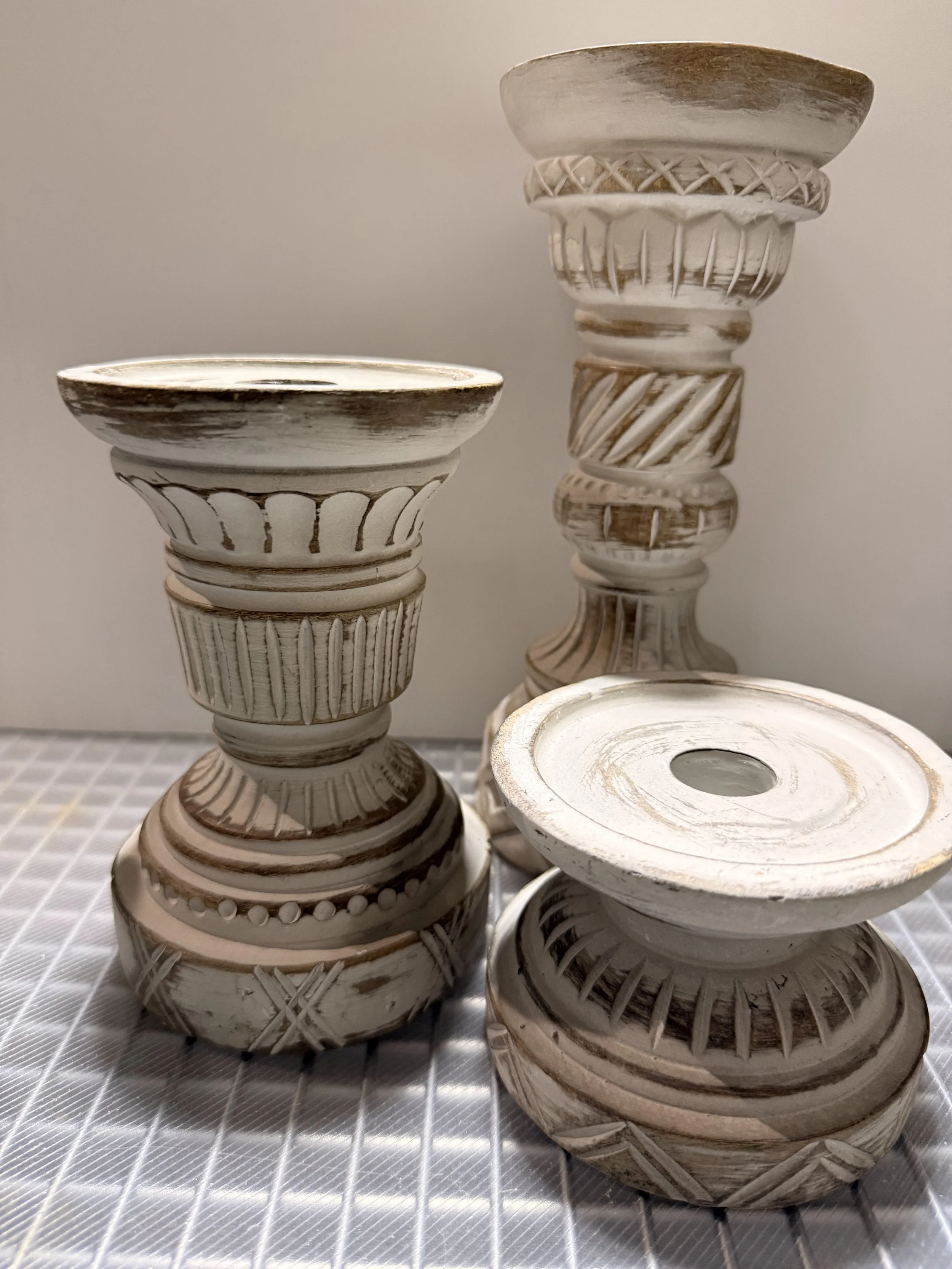 White antique wood pillar set (1 avail)