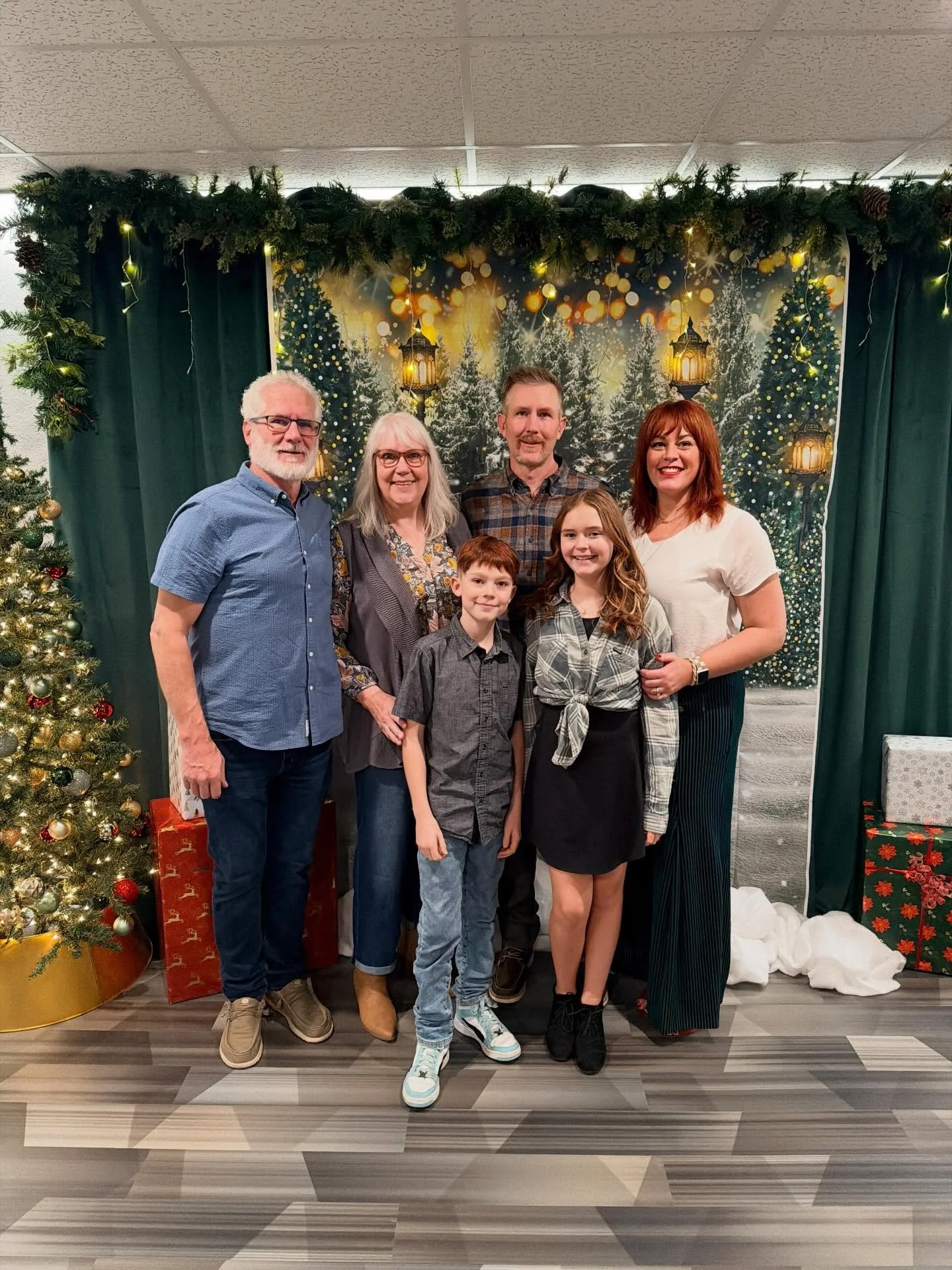 Merry Christmas from my family to yours!  Whatever you are walking through this season, I pray for unexplainable peace and love to fill the room. ❤️💜🎄