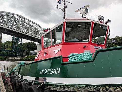 Tugboat Michigan-sm.jpg