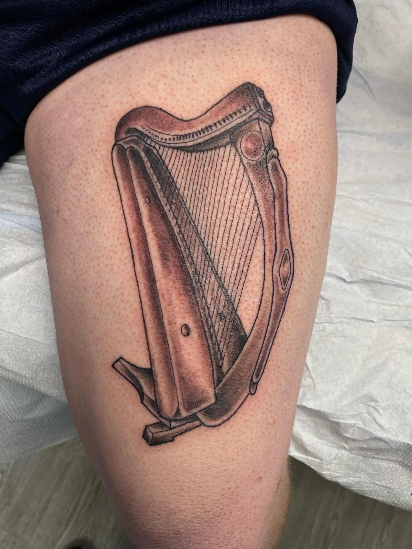 Some Irish tattoos for a couple dear friends I&rsquo;ve known for most of my life. Thanks for all trust and good conversations, it&rsquo;s always a blast getting together and catching up with old friends!

Got a few spots left for June and booking Ju