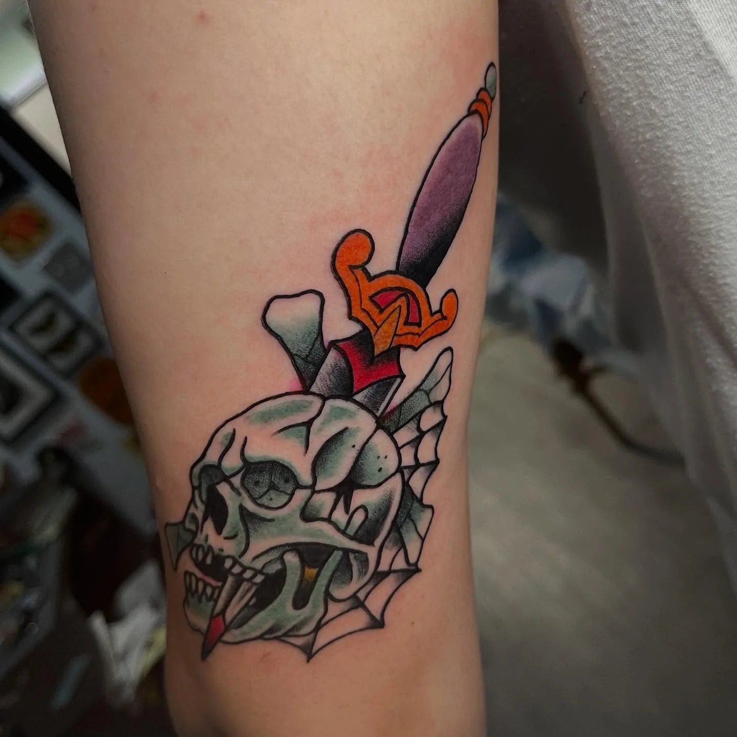 Fun flash from the other day! Always look forward to doing stuff out my line drawing book!