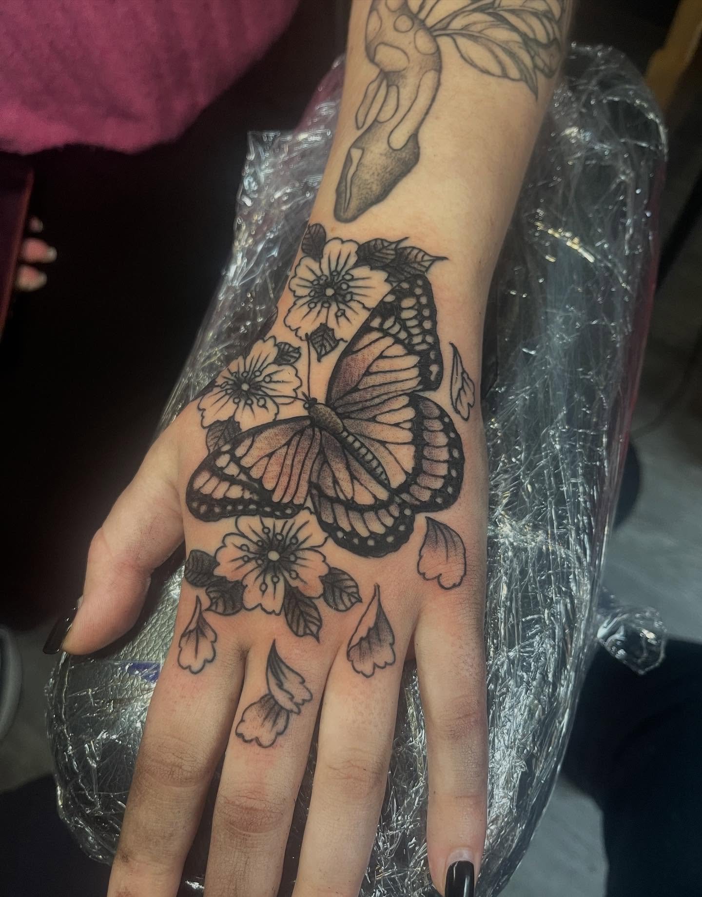 Here&rsquo;s a job stopper I did the other day come by I do walk ins and appointments ASK FOR JRO