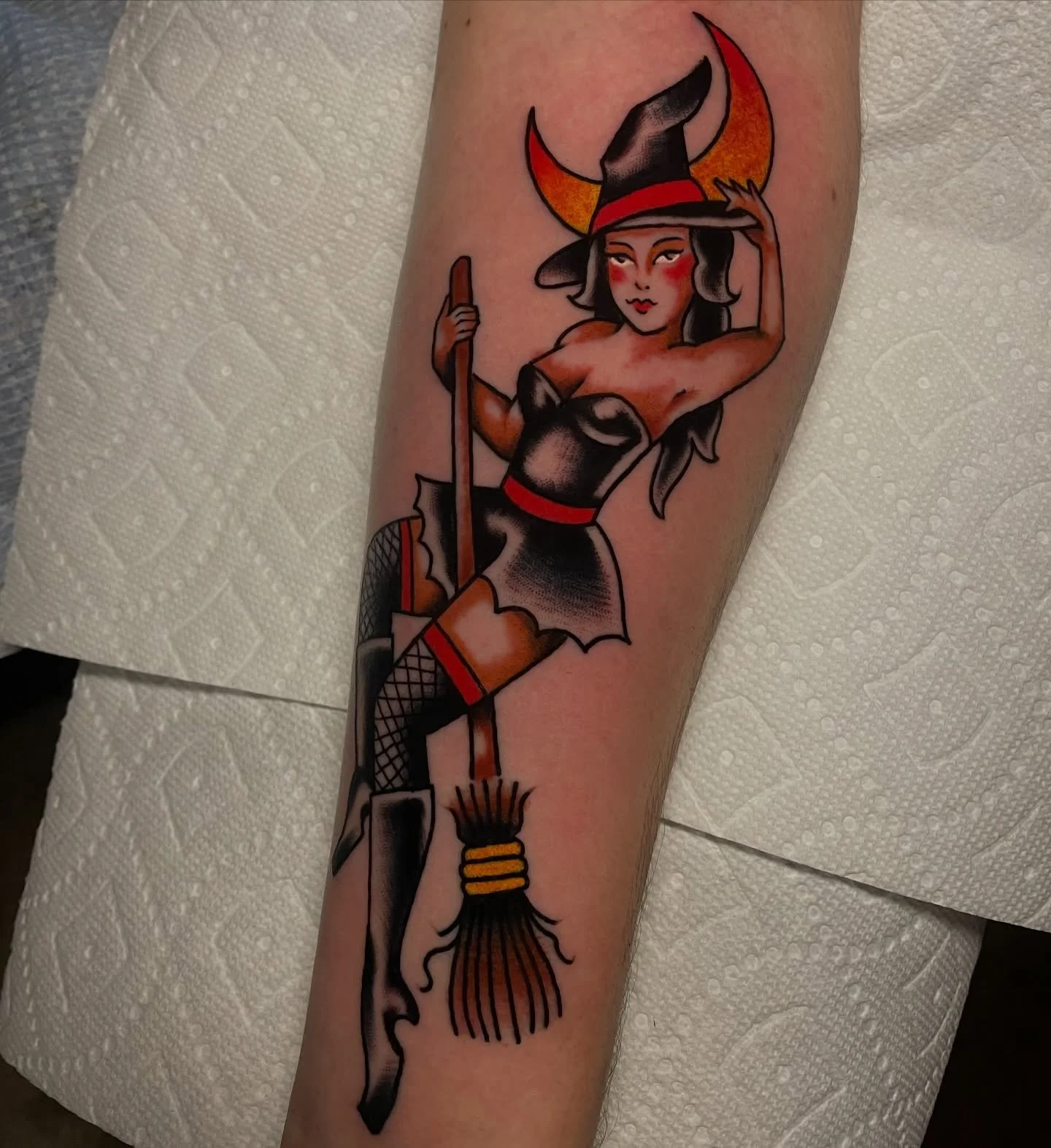 I make time for all, big or small, any style. Fair rates. Don&rsquo;t be shy! Send me a DM and let&rsquo;s bring your idea to life! DM or Text 9782199335 or walk-in @northstreetsalem 116 north st. Salem, MA. 01970 books always open! Share your ideas 