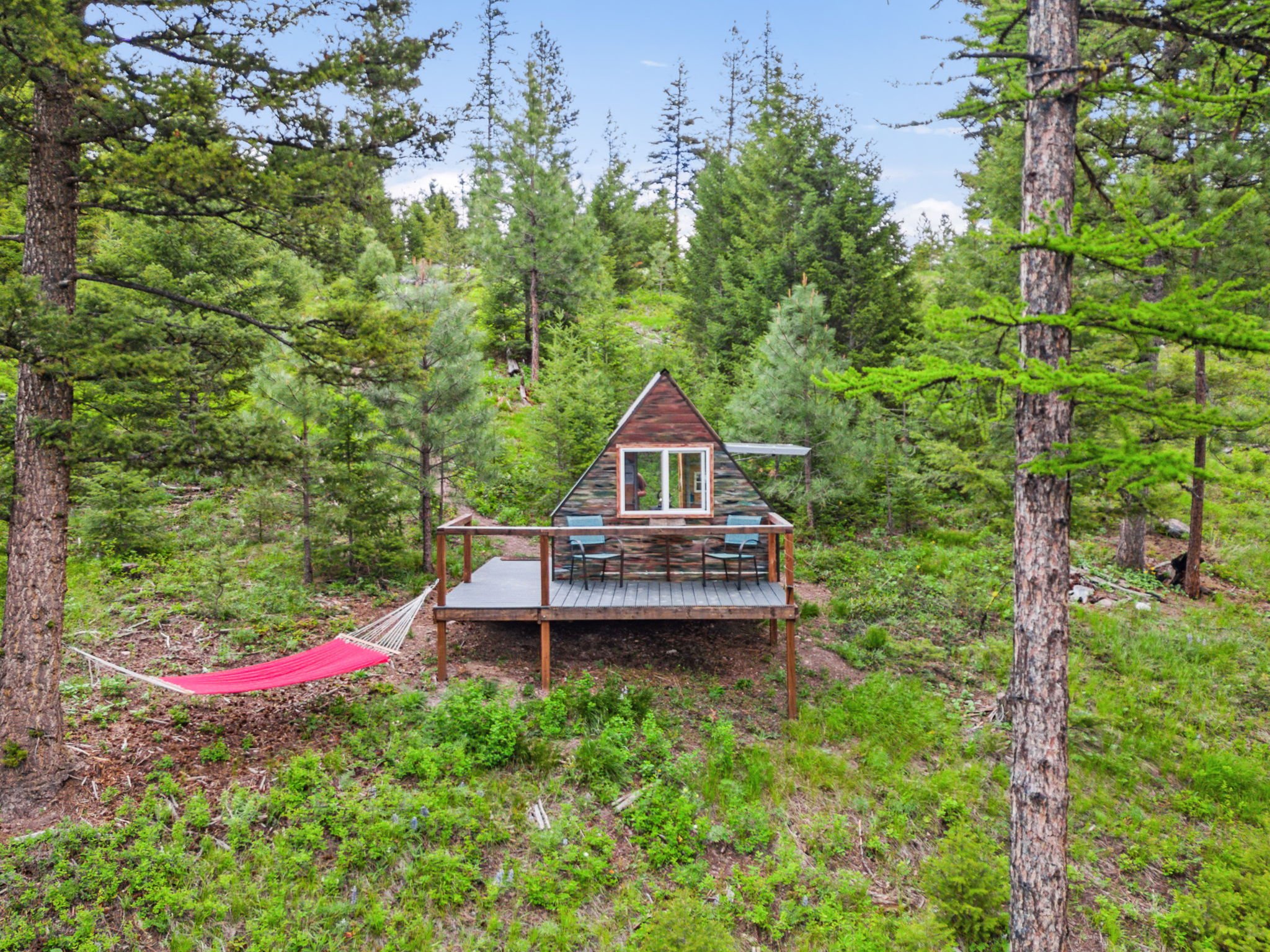 The Blind Cabin at The Hohnstead Glamping Cabins Resort in Bonner Montana