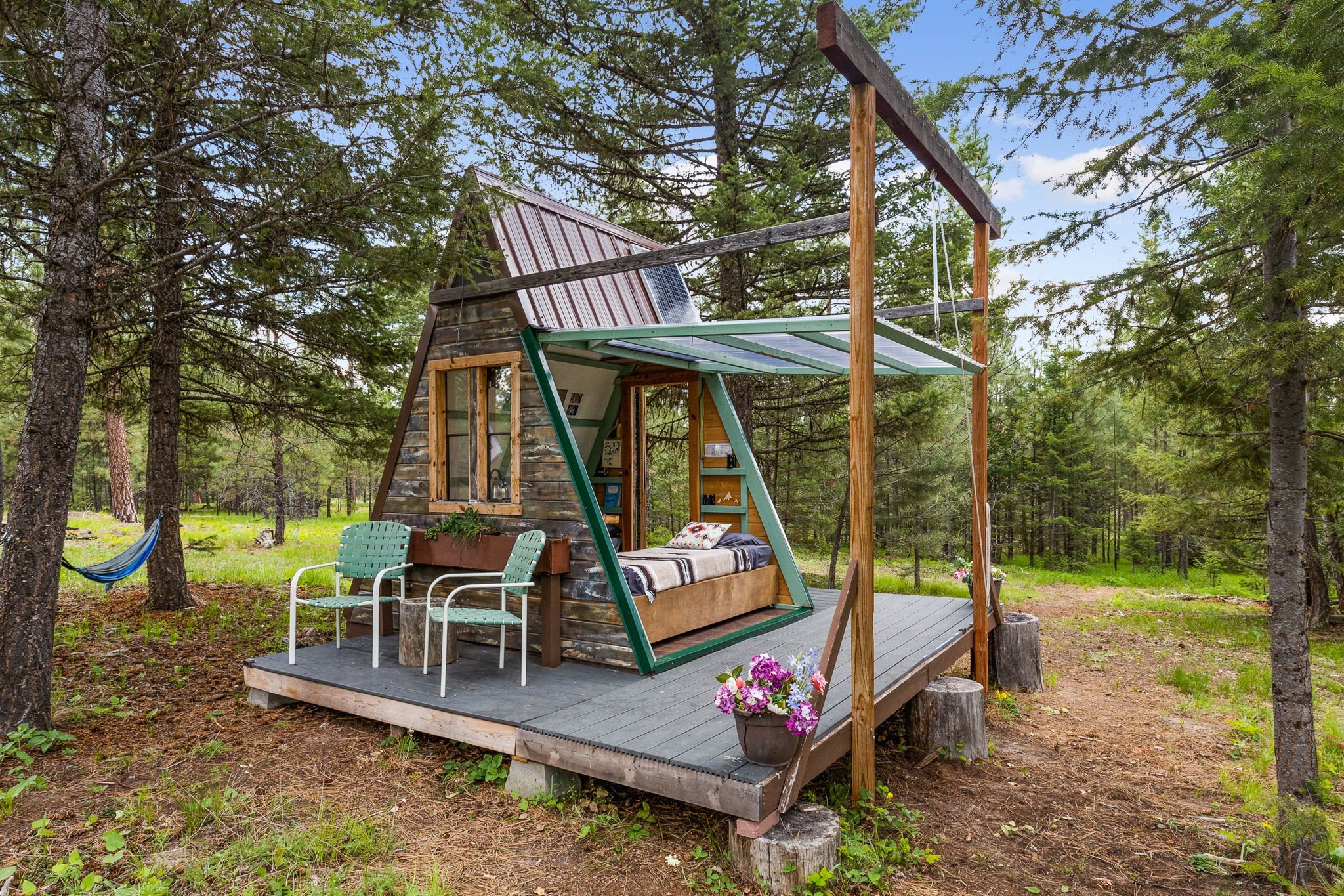 The A-frame Cabin at The Hohnstead Glamping Cabins Resort in Bonner Montana