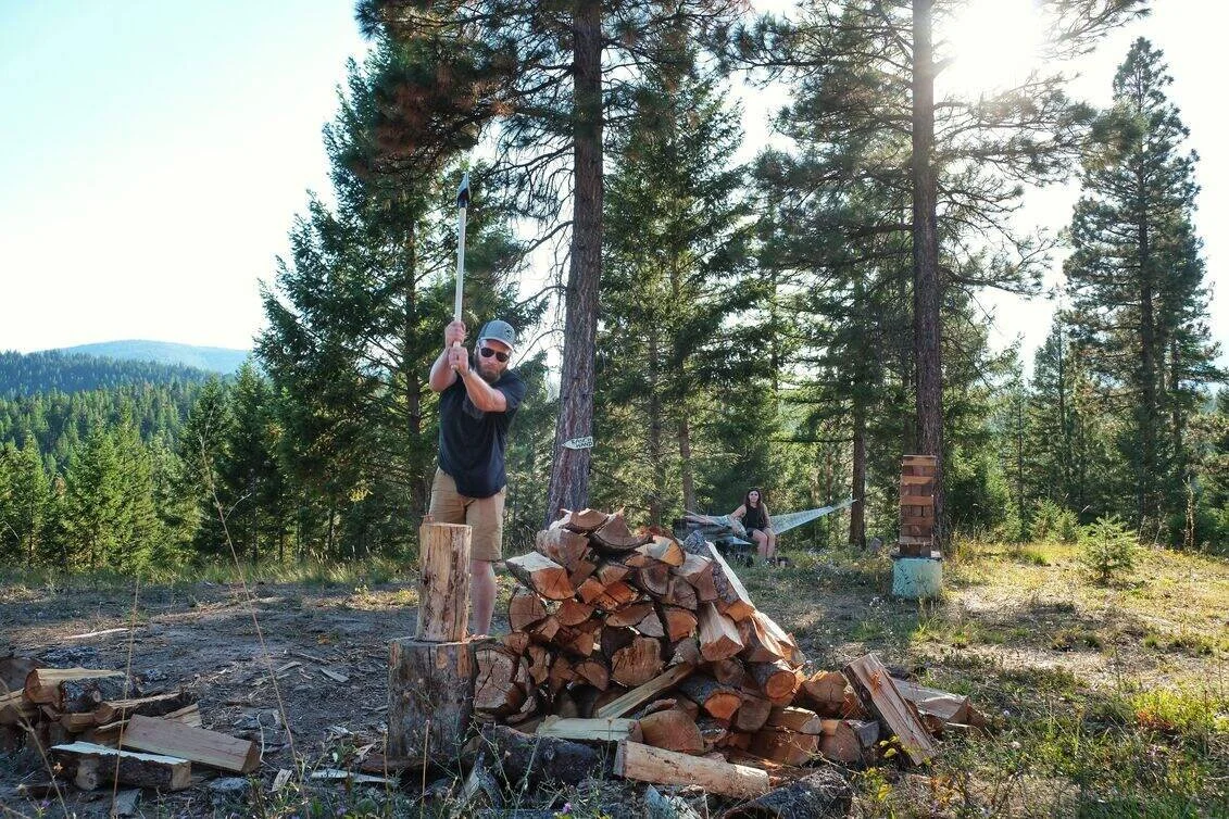 Scavenger Hunt Hike and Activity at The Hohnstead Glamping Cabins