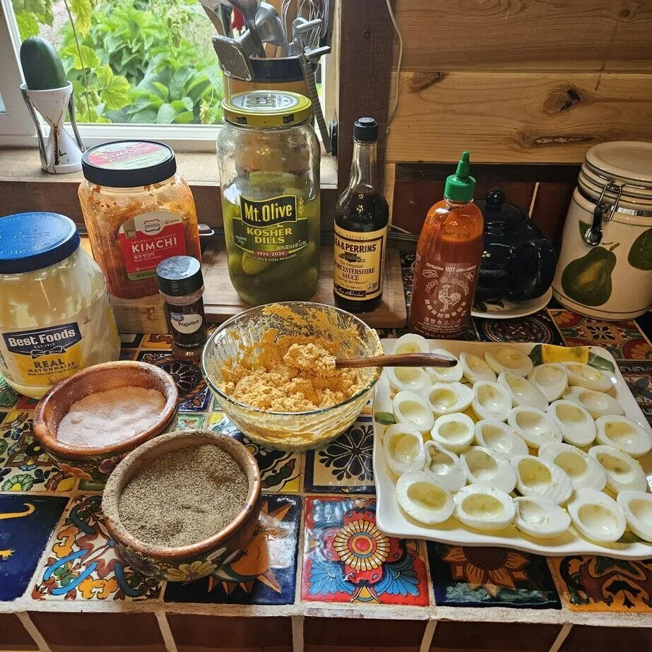 Tomato_deviled_eggs
