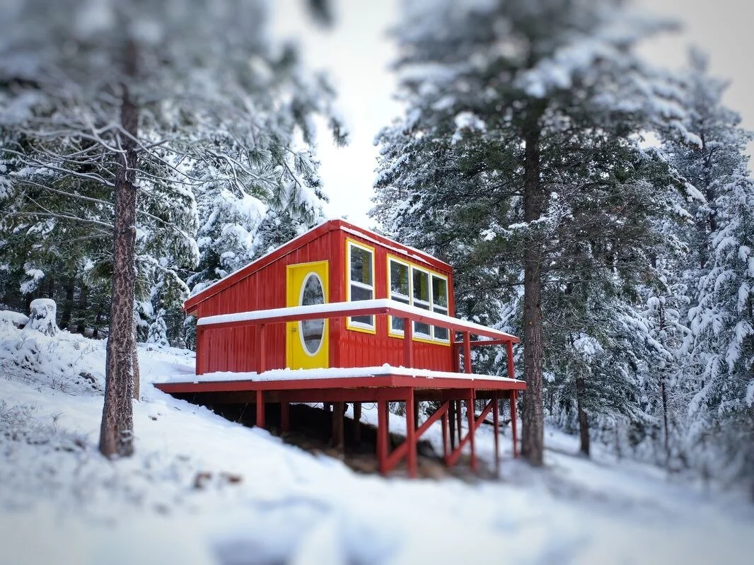 The Ranch Hand Cabin at The Hohnstead Glamping Cabins Resort in Bonner, Montana