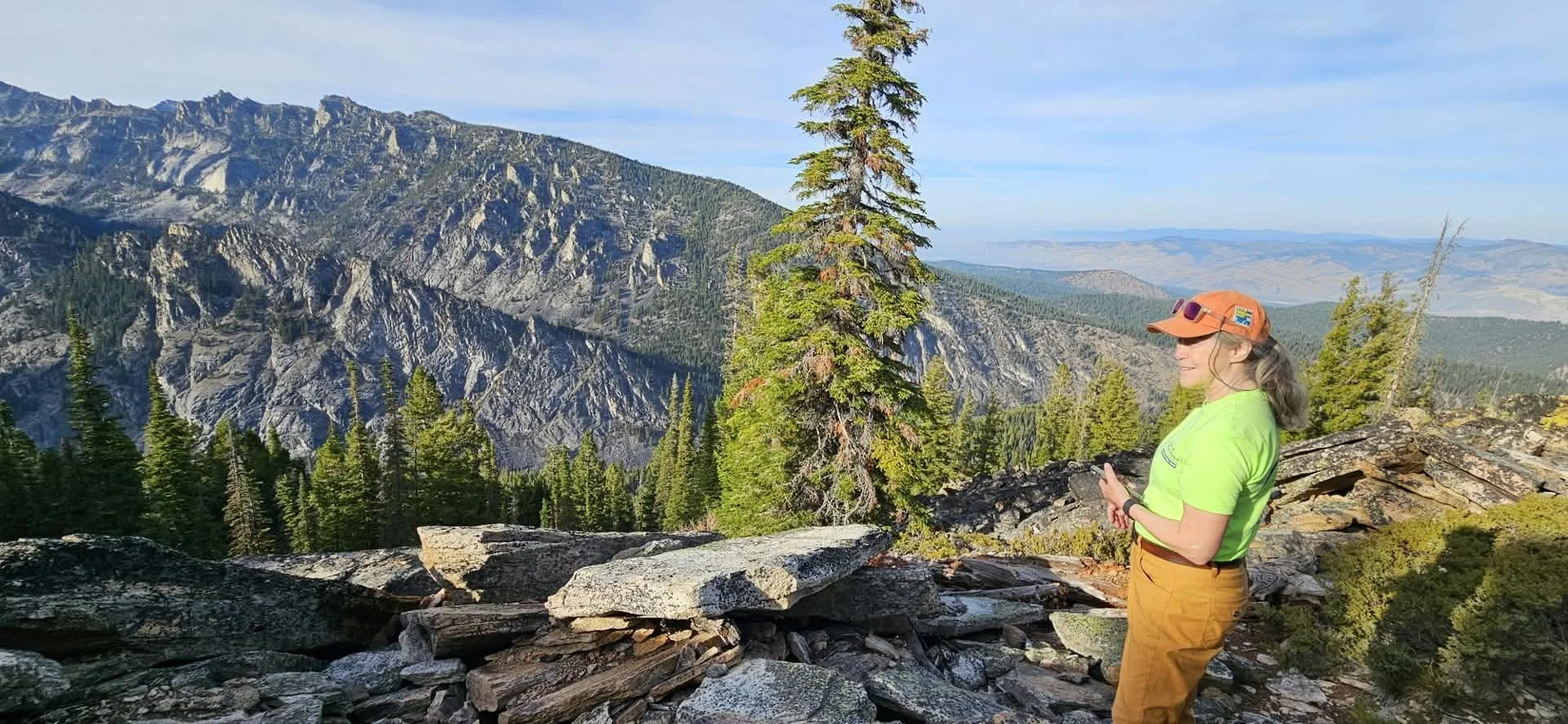 Overlook near Baker Lake trail head