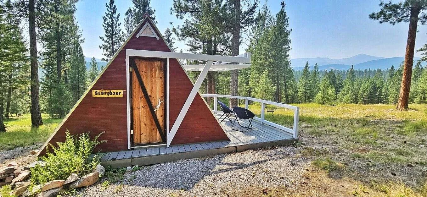 Stargazer Cabin near Missoula Montana2sm.jpeg