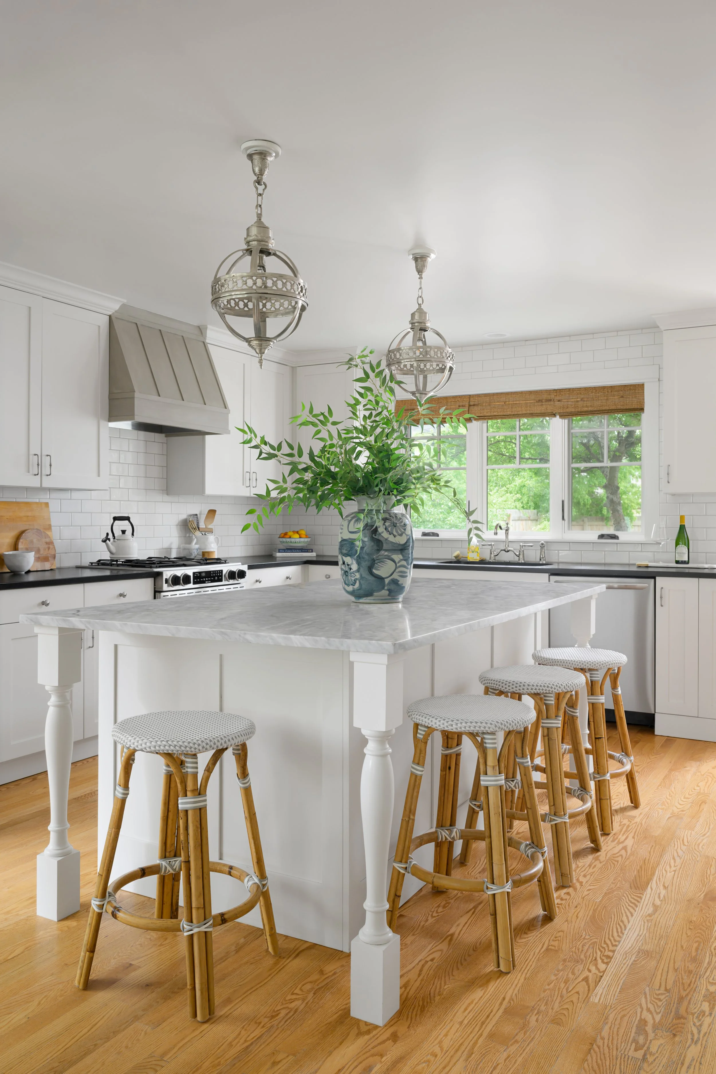 AMilliganInteriors_ElmSt_Kitchen_1.jpg