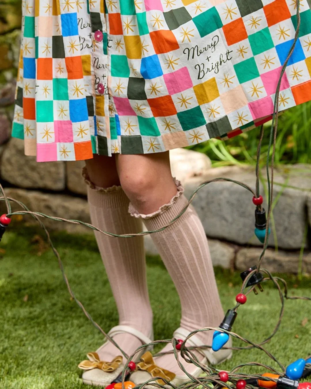 My &ldquo;Merry and Bright&rdquo; print for @pinkchickenny holiday collection is now available! ✨
&bull;
&bull;
&bull;
&bull;
design | pattern | illustration | holiday | color inspo | designer | art licensing | artist