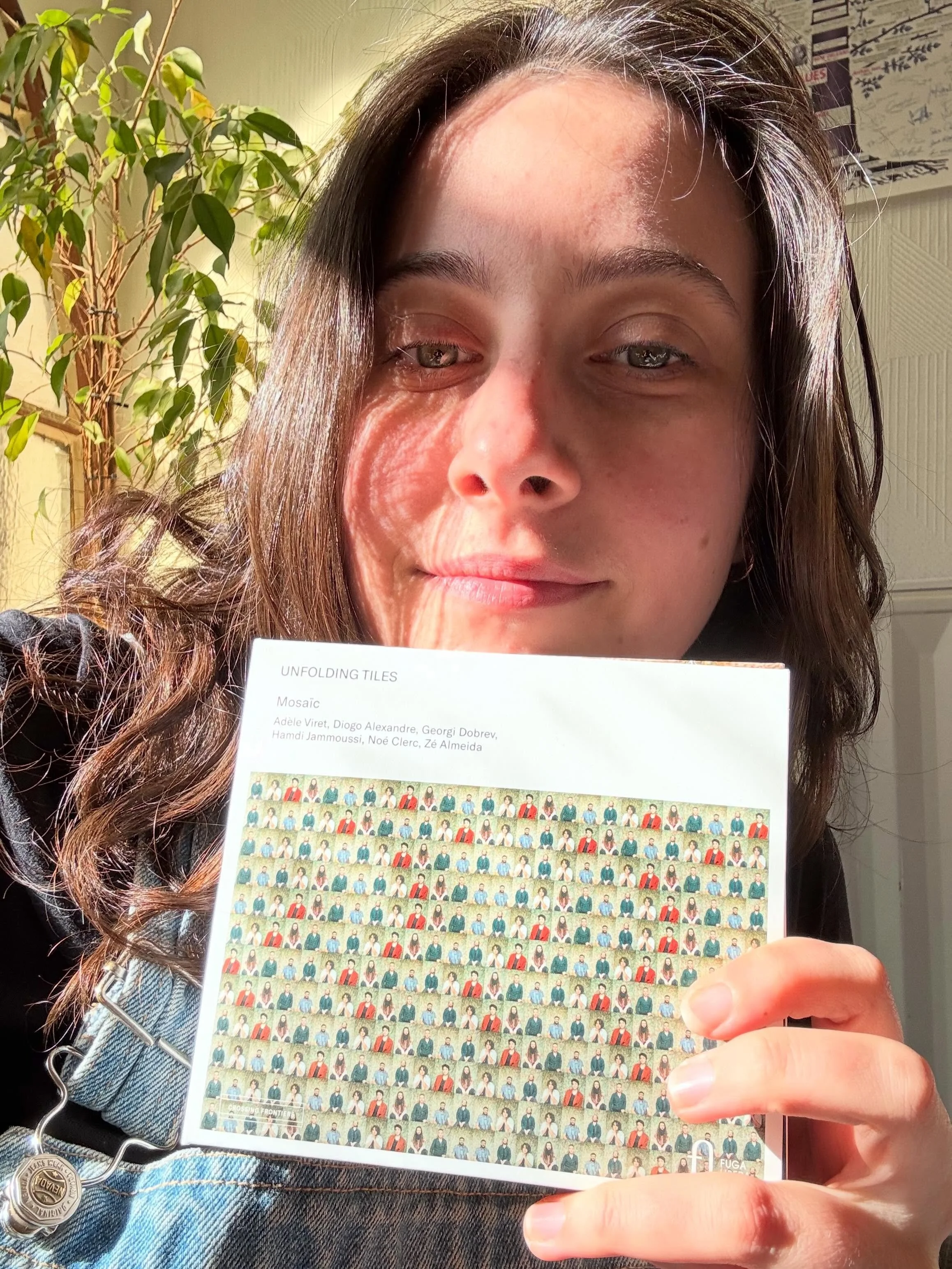 Today is the day 🥺
Celebrating Unfolding Tiles in Studio de l&rsquo;Ermitage. Join if you can 💚