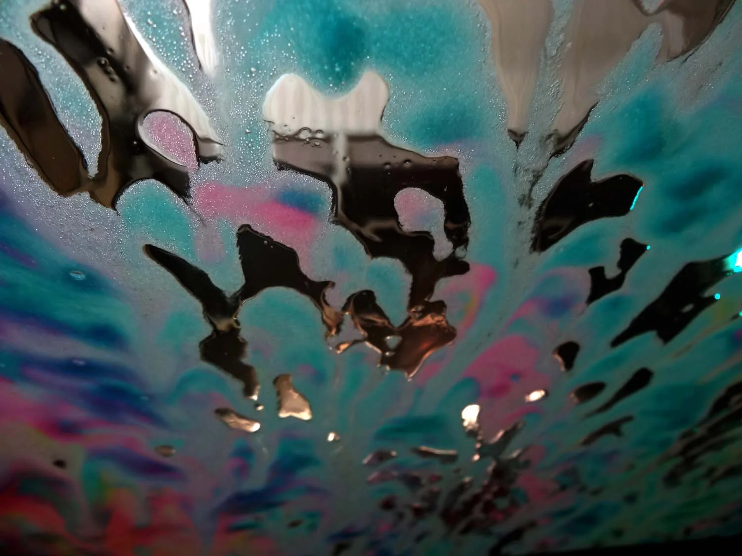 design in the world two (image 8 of 19)