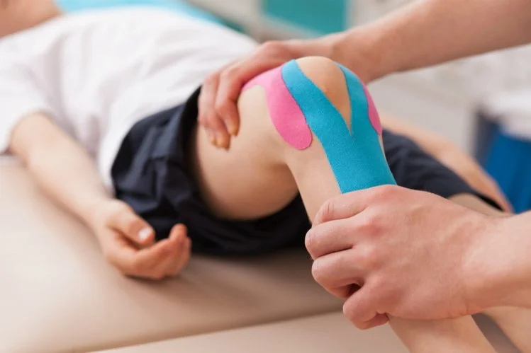 Are Kids More Likely to Develop Growth Plate Injuries From Sports or Weight Training?