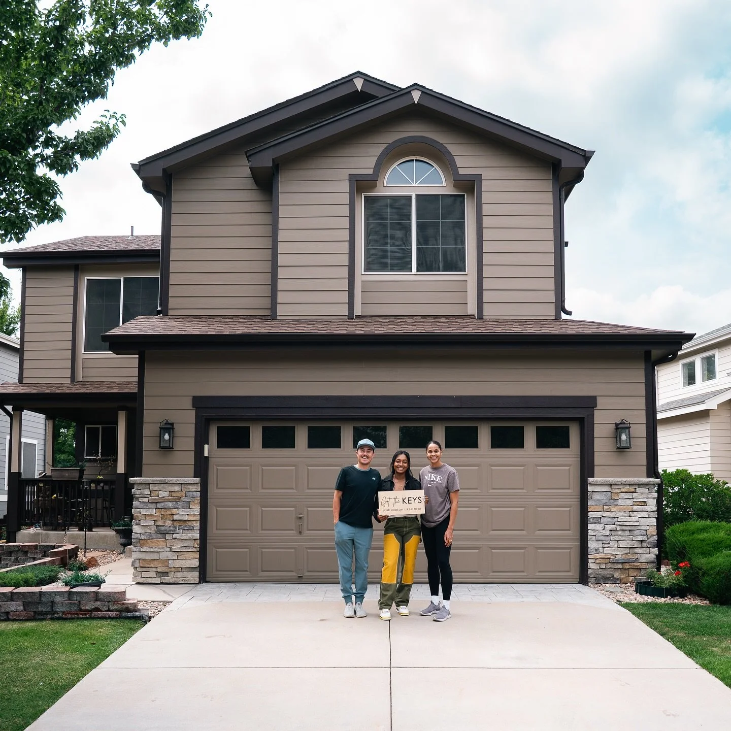 JUST SOLD ⛳️💫

Today marks such a special milestone&mdash;congratulations to my wonderful friends on closing on your very first home! This is a huge accomplishment, and I couldn&rsquo;t be happier for you both. I&rsquo;m so grateful I had the opport