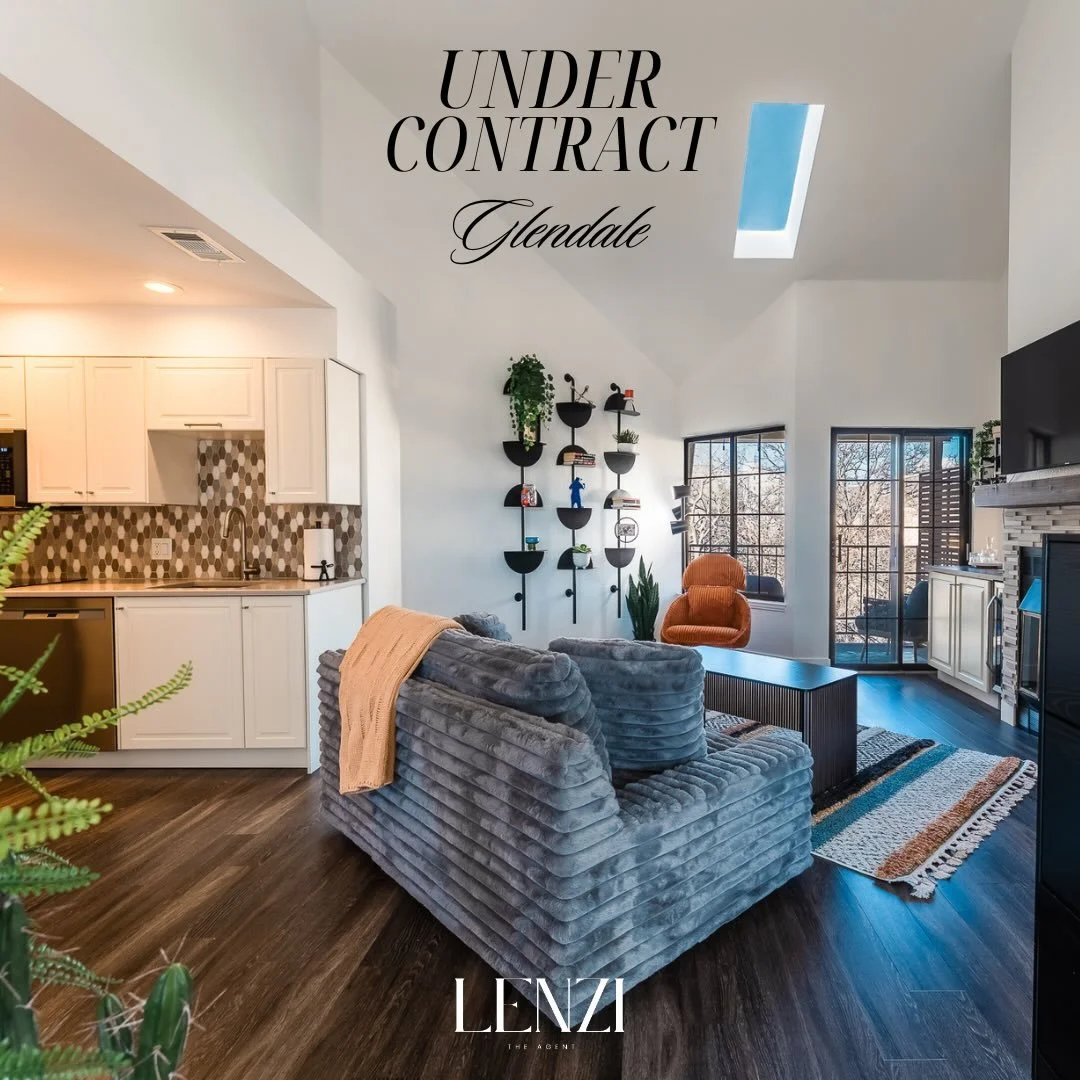 UNDER CONTRACT ✍🏽🥂💫
IN 3 DAYS OVER ASKING PRICE!!

2 BED | 1 BATH | 614 SQFT 
📍Glendale | Representing Sellers

the market is as hot as the weather this week 🔥

Looking for a knowledgeable Realtor who provides a top tier experience? I am always 