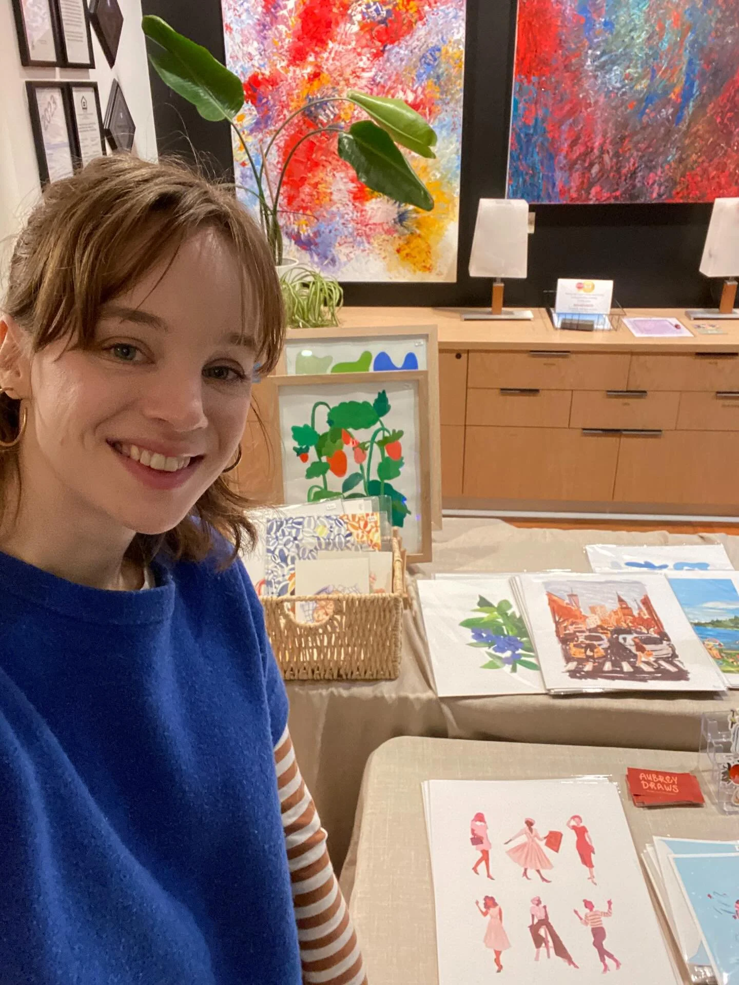 Another art market done at @coldwellbankerbaincapitolhill Thank you for creating such a great space for small artists and the community to connect in. 

Go check out my fellow sellers from last night! 
emerald.seas.jewelry 💍 💍💍
@goldenageaccessori