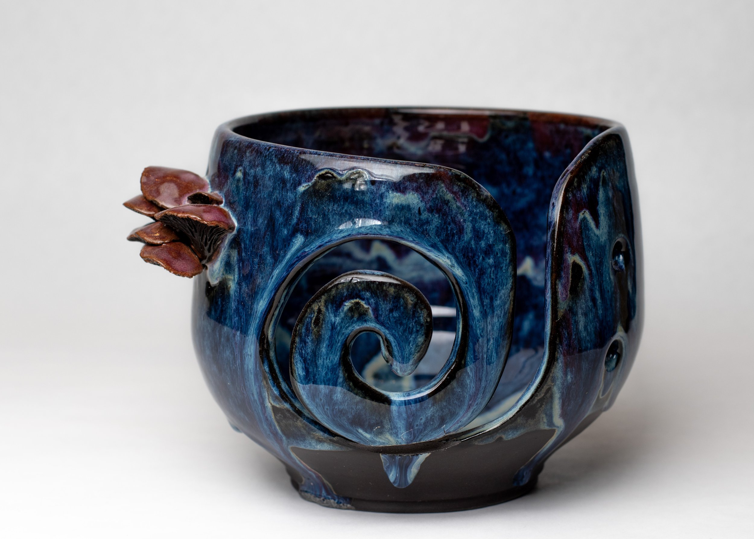 [SECOND] Cosmos Yarn Bowl