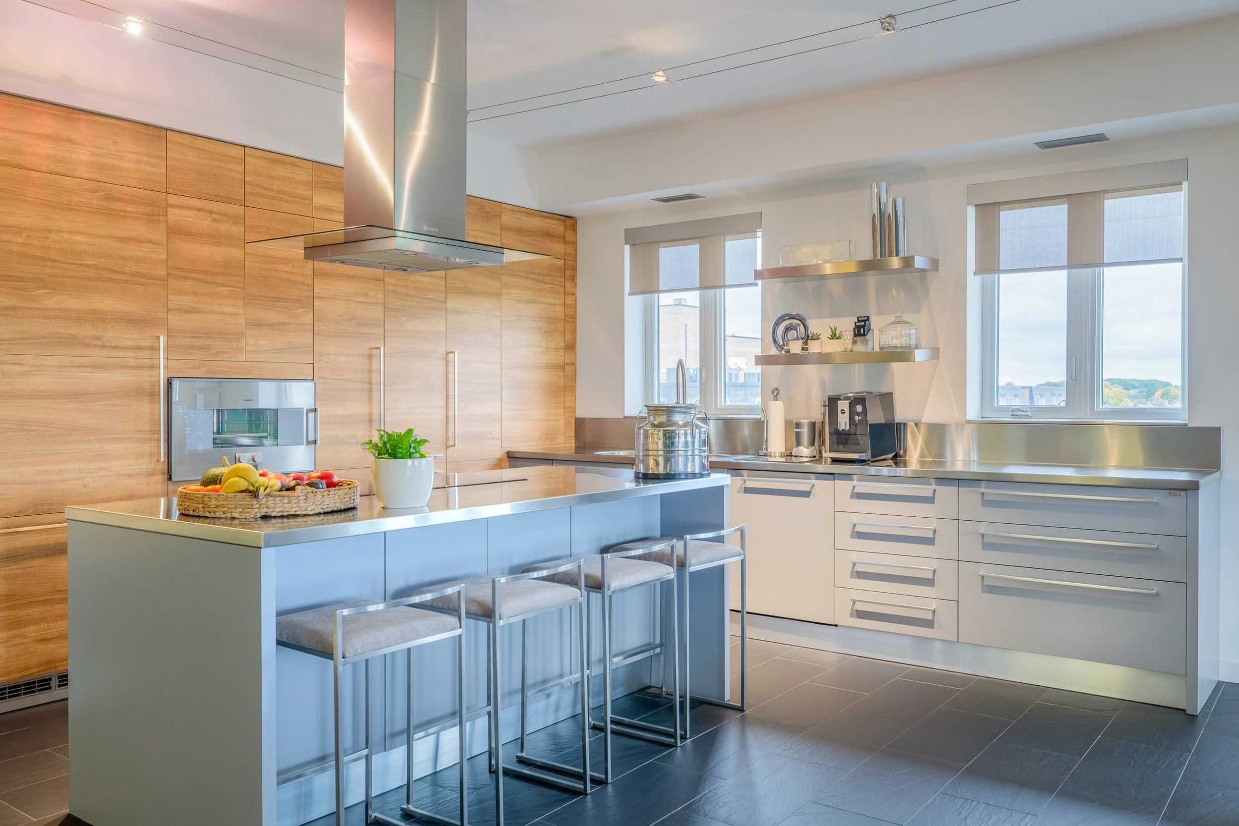 Forest Glen Condo 2.jpg