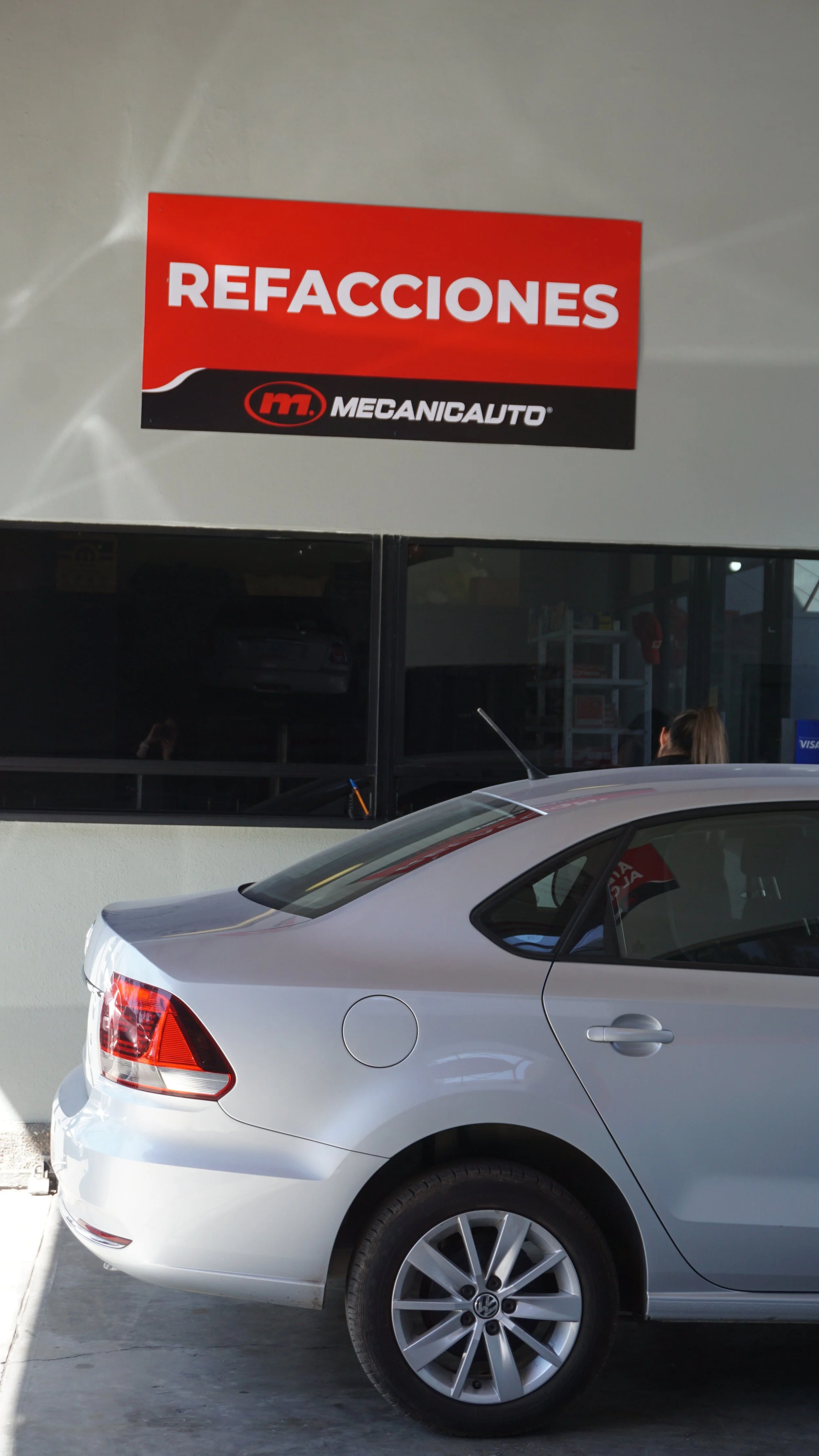 Refacciónes.JPG
