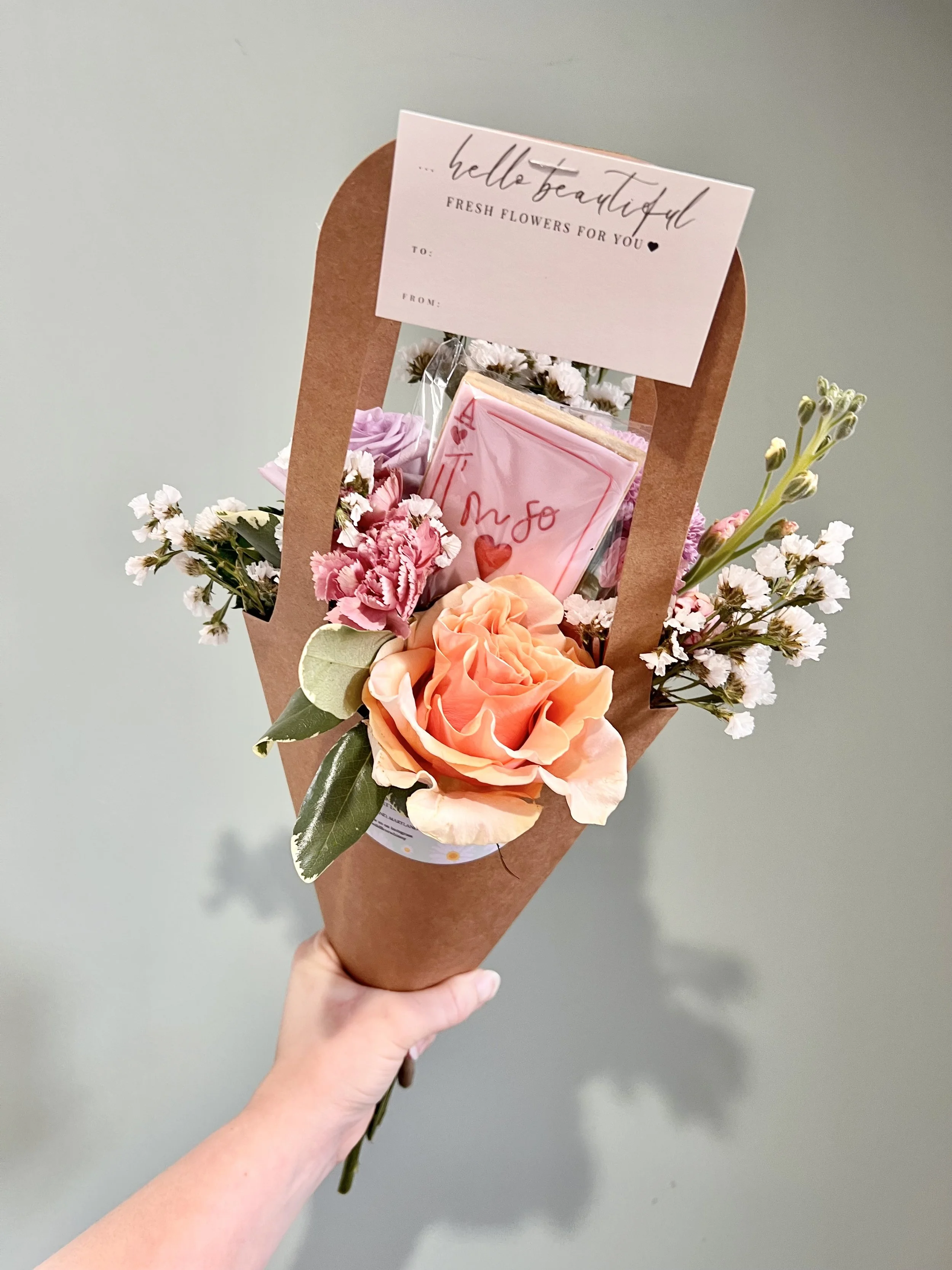 "Crush" (Petite Wrapped Bouquet w/ Cookie)