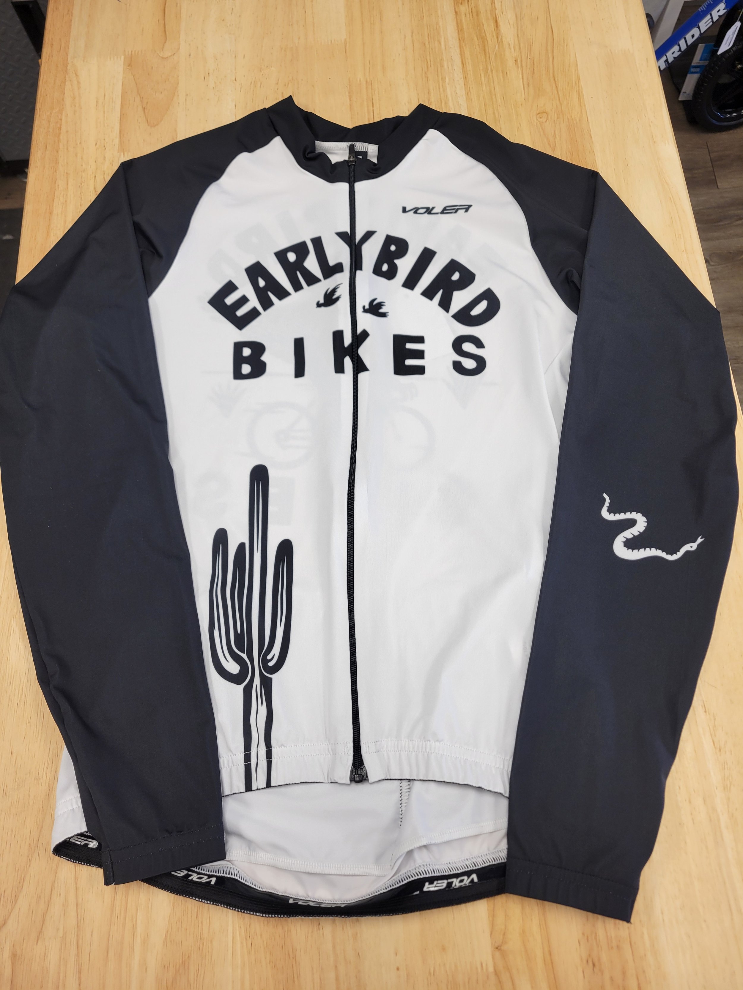 Earlybird raod LS flat front.jpg