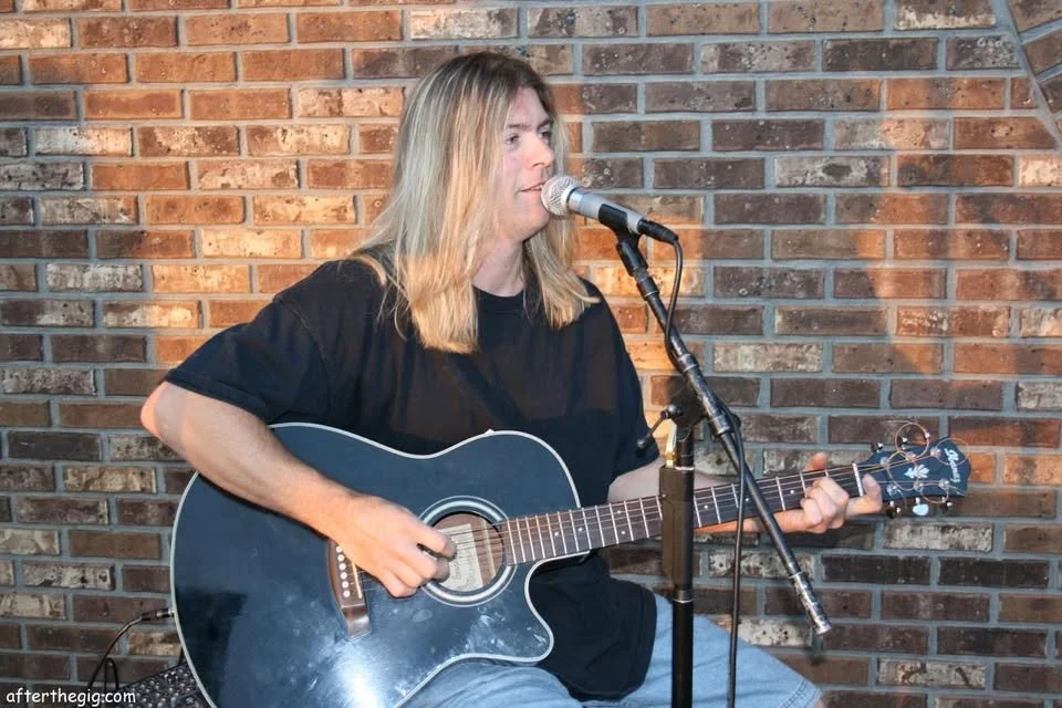 Live Music: Tom Brady