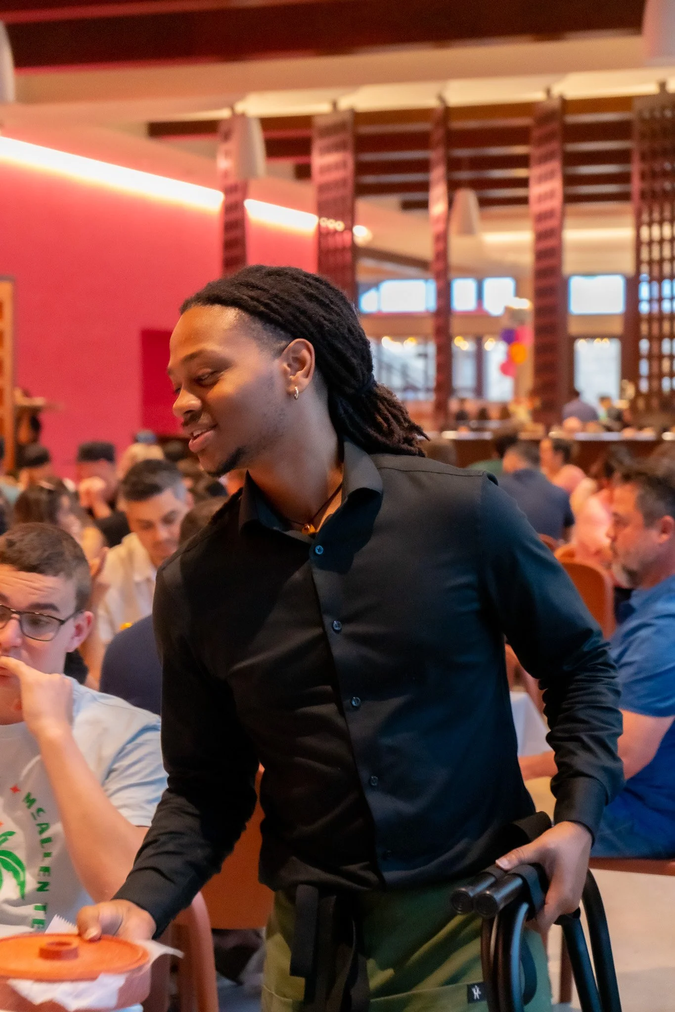 s waiter 16.jpg