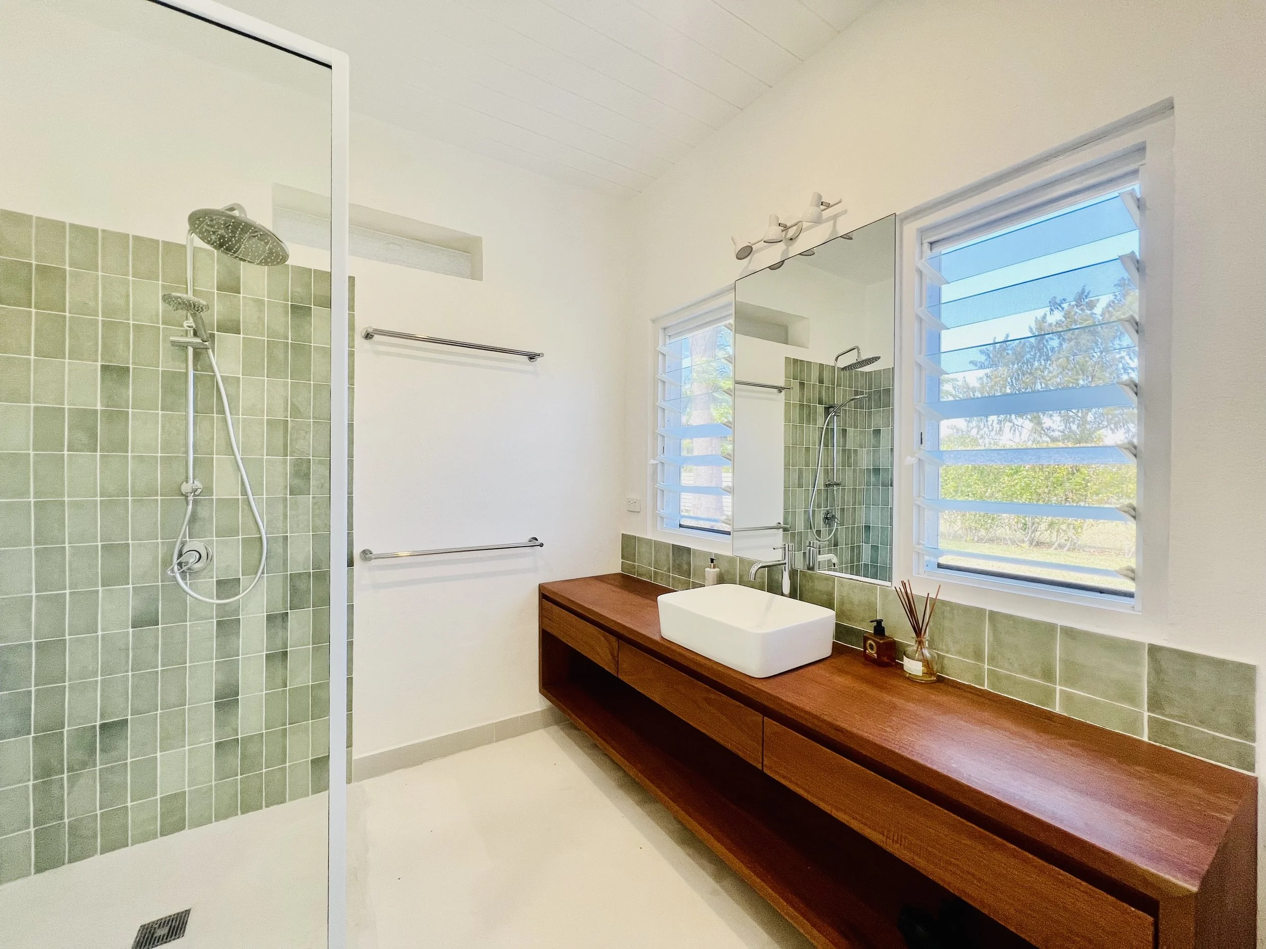Vanuatu-Villa-Arindu-9.jpeg