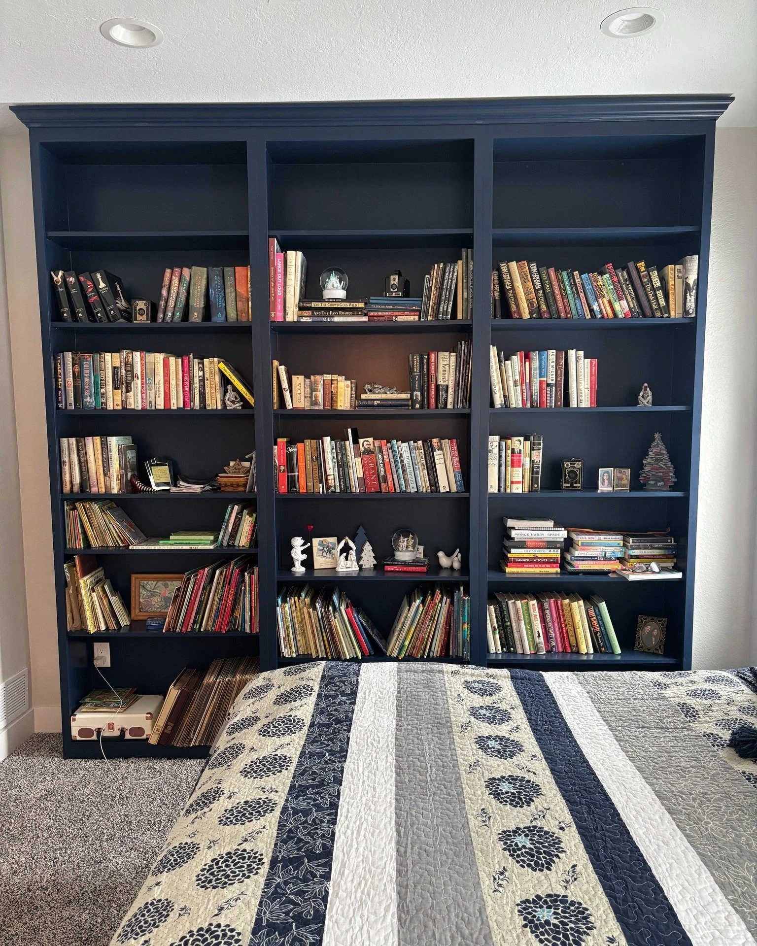 Big Woods 009 - Miller Addition Bookshelves FINAL PIC.jpg