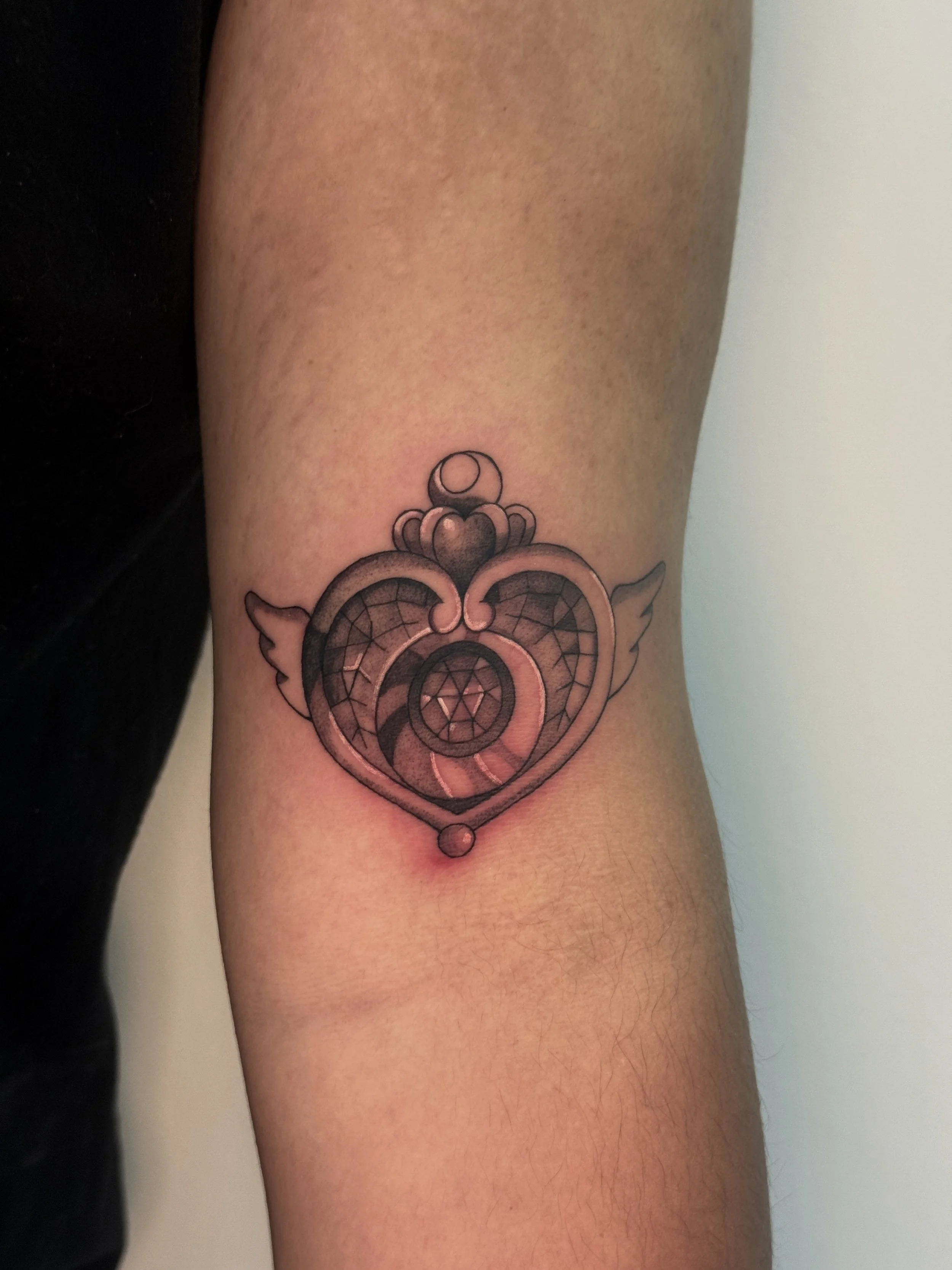 Sailor-moon-anime-tattoonyc.JPG